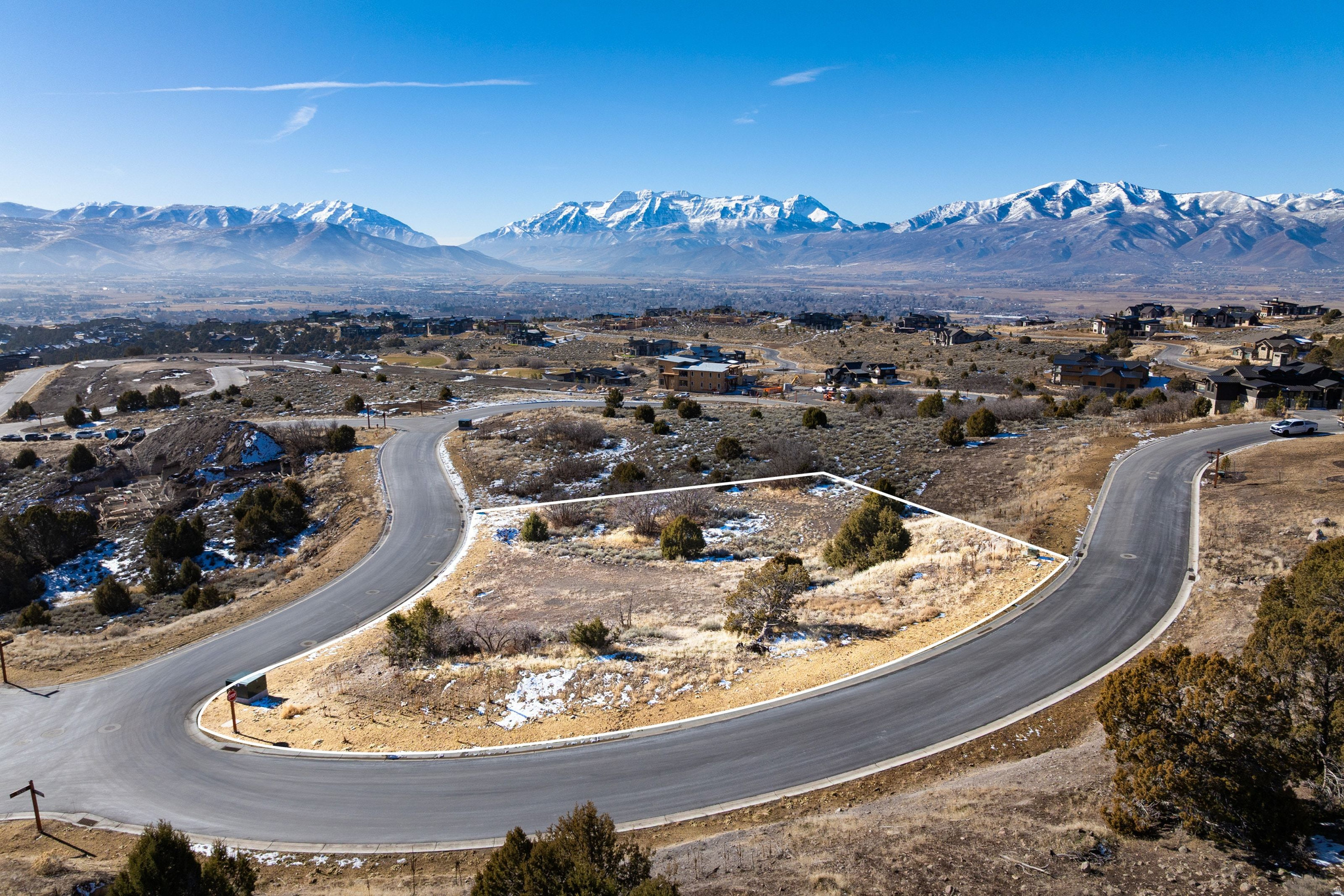 RED LEDGES - Land
