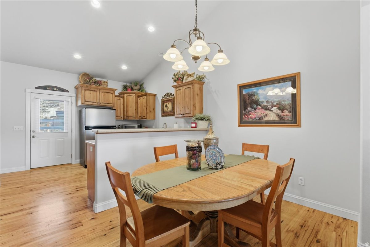 ASPEN HOLLOW - Residential