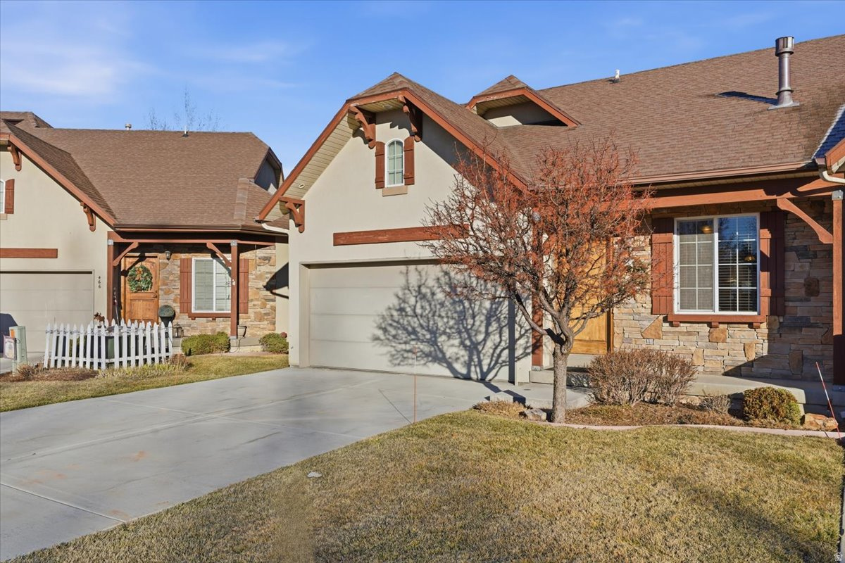 ASPEN HOLLOW - Residential