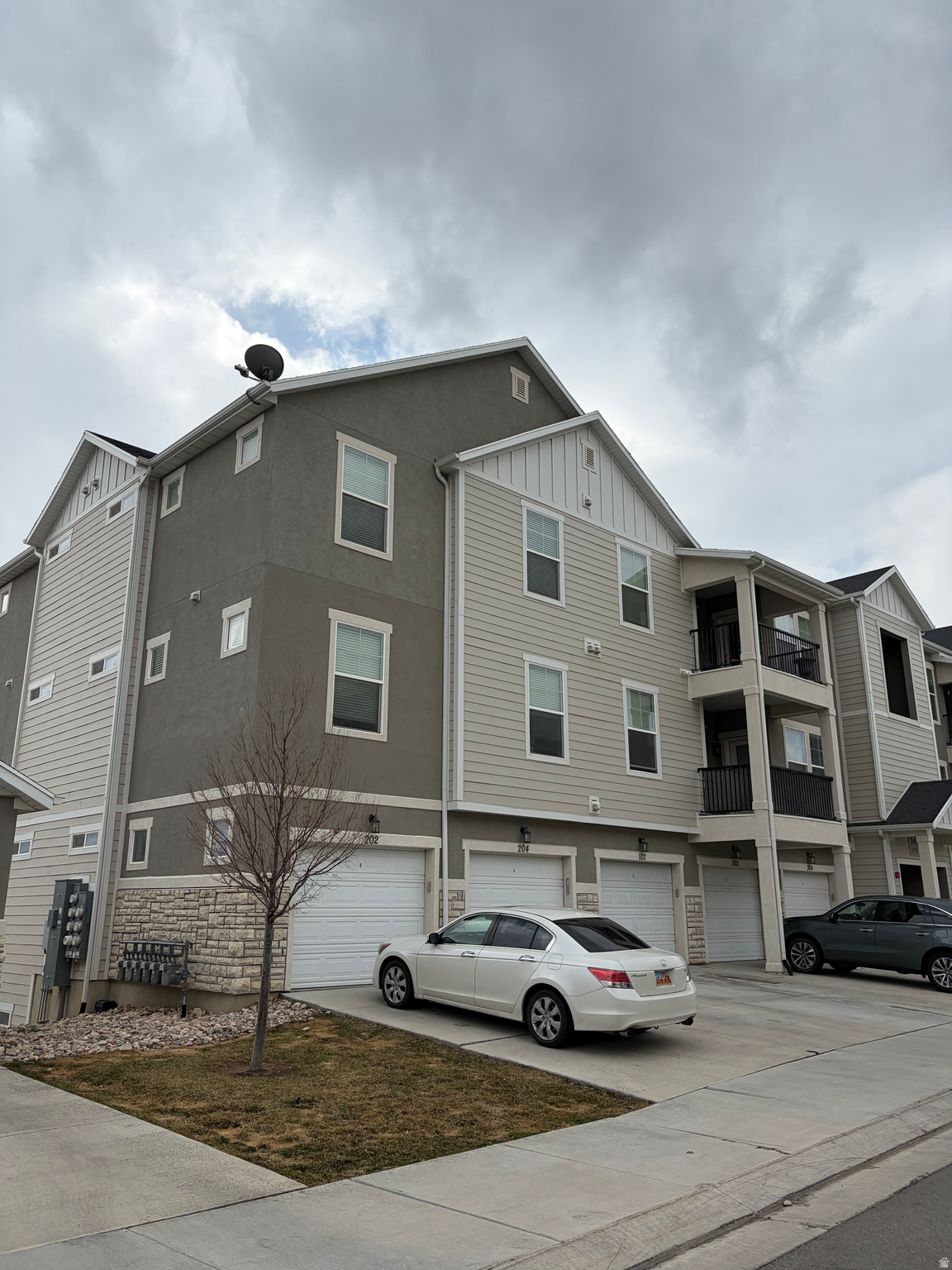 BRAND NEW CARPET AND TILE WALK IN SHOWER AS OF JUNE 1ST! SELLER IS OFFERING 10K IN CONCESSIONS TO BE USED TOWARD INTEREST RATE BUY DOWN OR CLOSING COSTS!  This TOP FLOOR just received a freshen up and is perfect for a first time home owner or investor. The tile step in shower sets it apart from the other units in the community and adds and element of luxury and durability. This unit is included in the 50% of units approved your renting and transfers to the new owner.  This building is located right next to the community pool making it extremely convenient for summer fun! This unit also features pitched ceilings instead of the flat ceilings you get on lower units. No worry of noisy neighbors above you. LVP flooring make this unit low maintenance and good looking. Additional features include quartz countertops and stainless steel appliances.  The location of the community is fantastic being close to the amenities Saratoga Springs has to offer, yet feels tucked away offering privacy and away from traffic.  Hurry and see this great deal before it's gone!