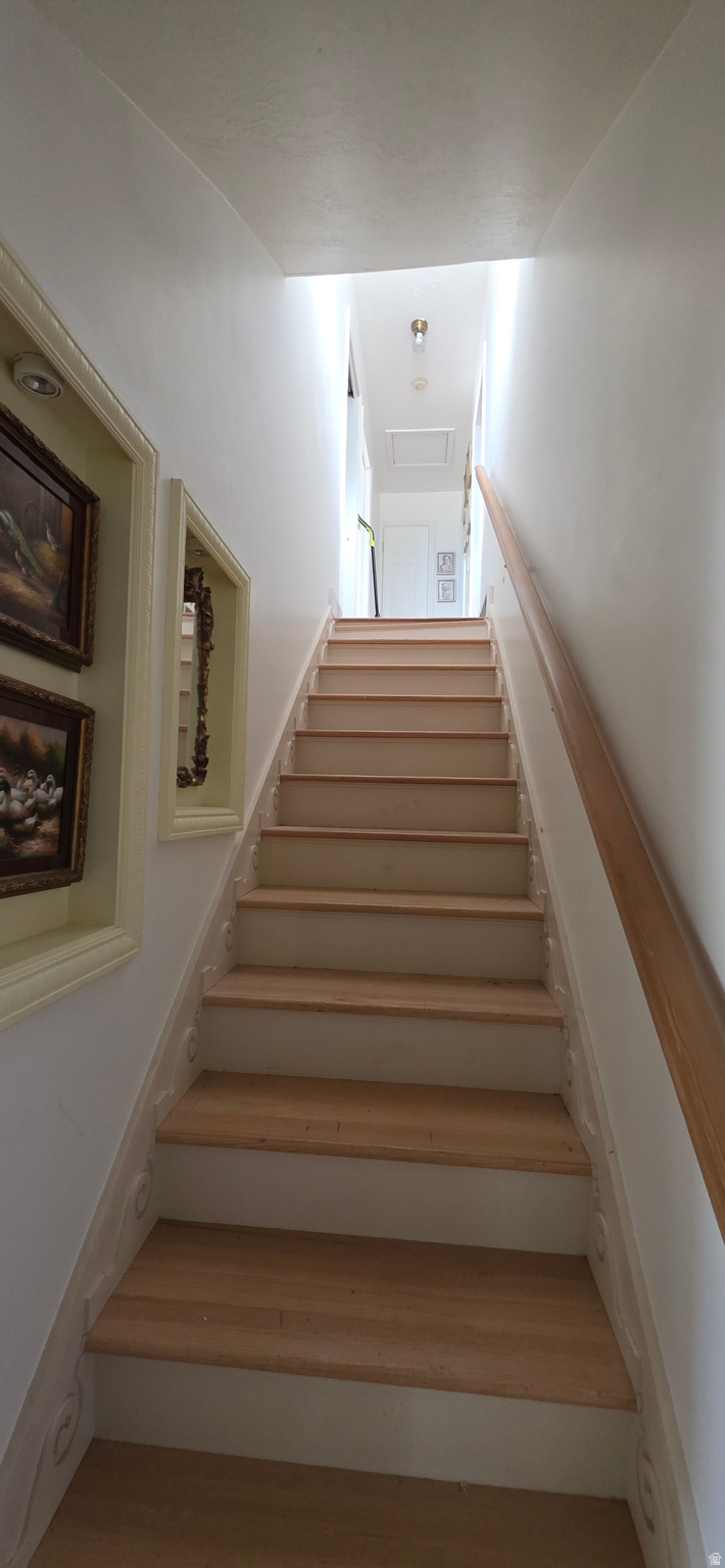 WILLOW HILL SUB - Residential