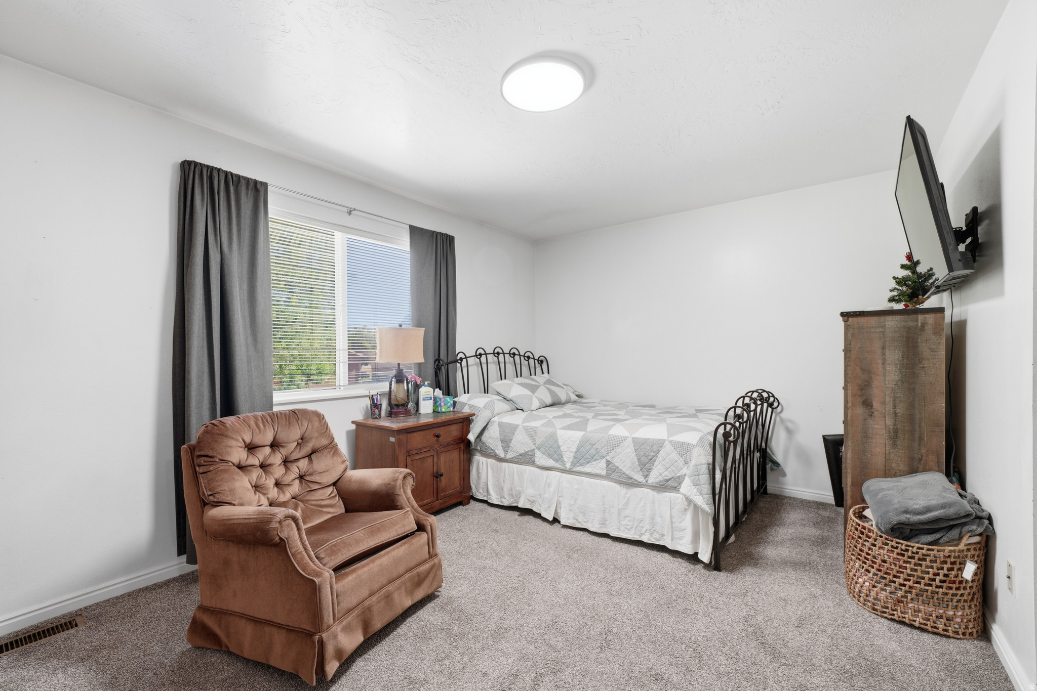 MOKAL PARK PLACE - Residential