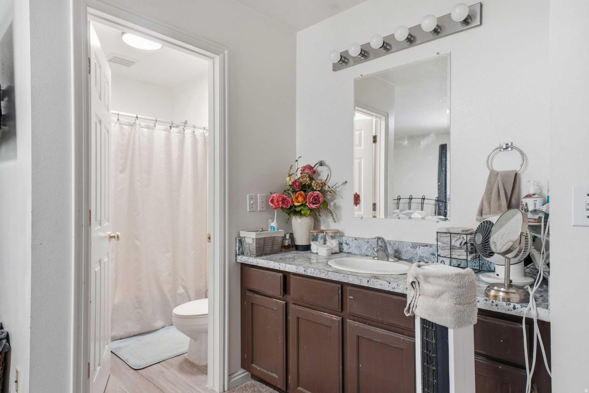 MOKAL PARK PLACE - Residential