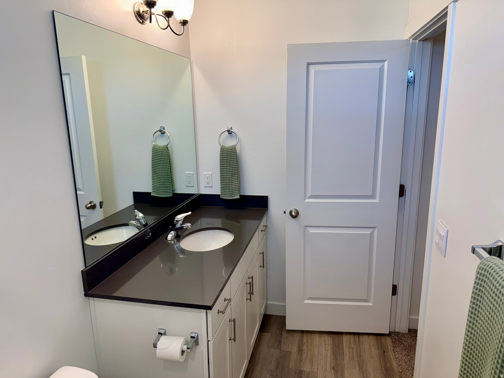 SUMMIT RIDGE TOWNS - Residential