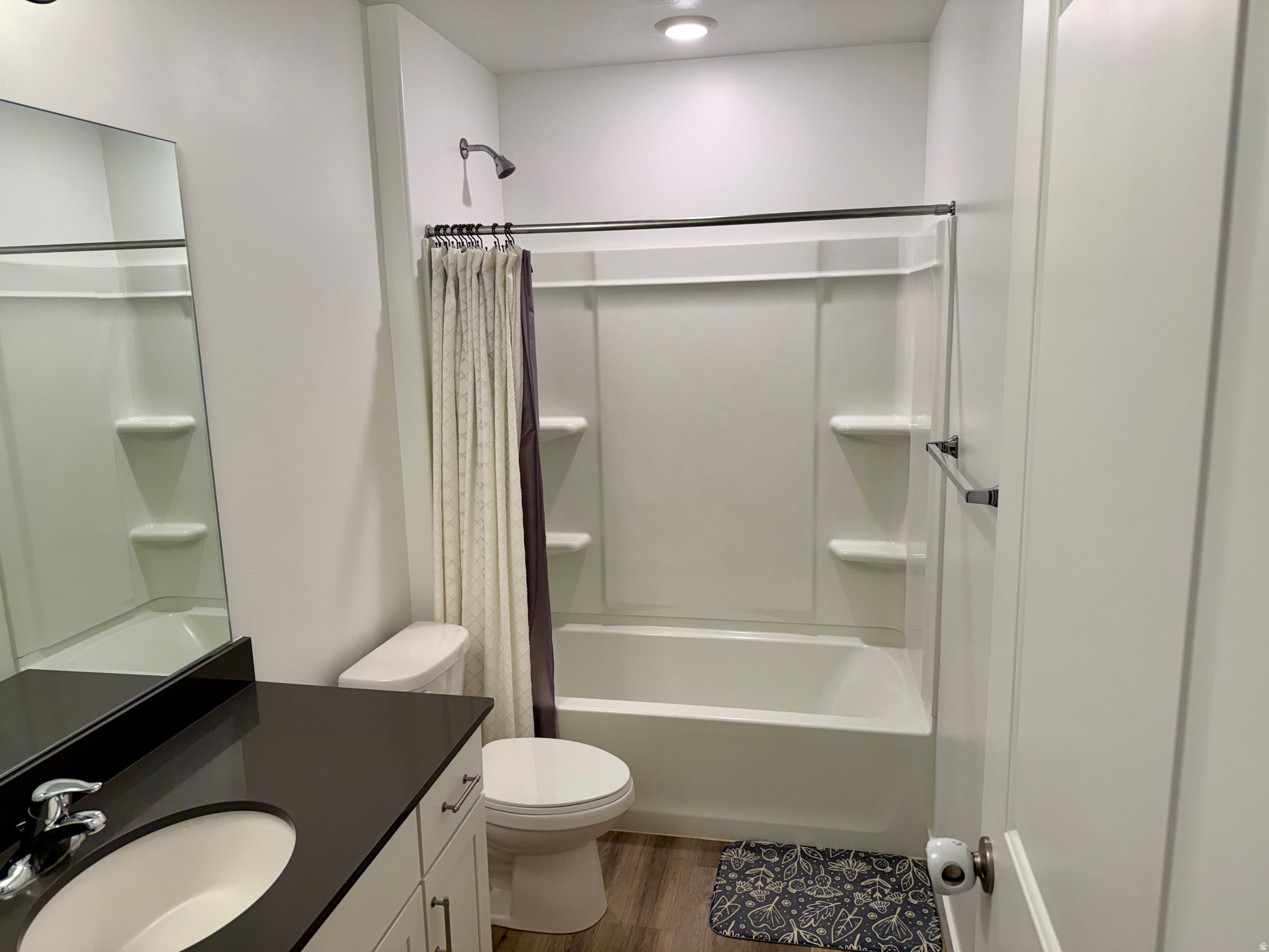 SUMMIT RIDGE TOWNS - Residential