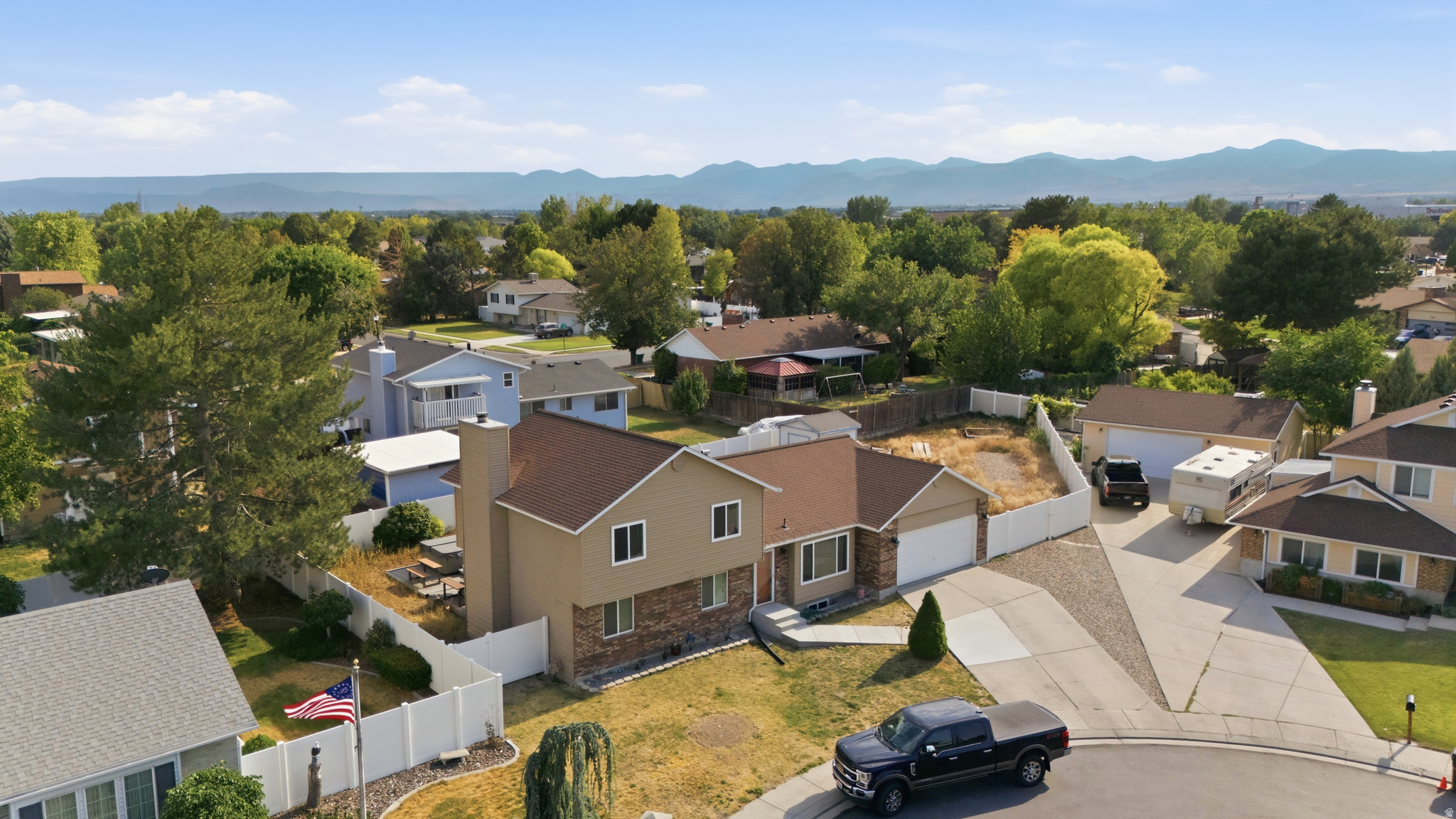 SCHORR ESTATES #3 - Residential