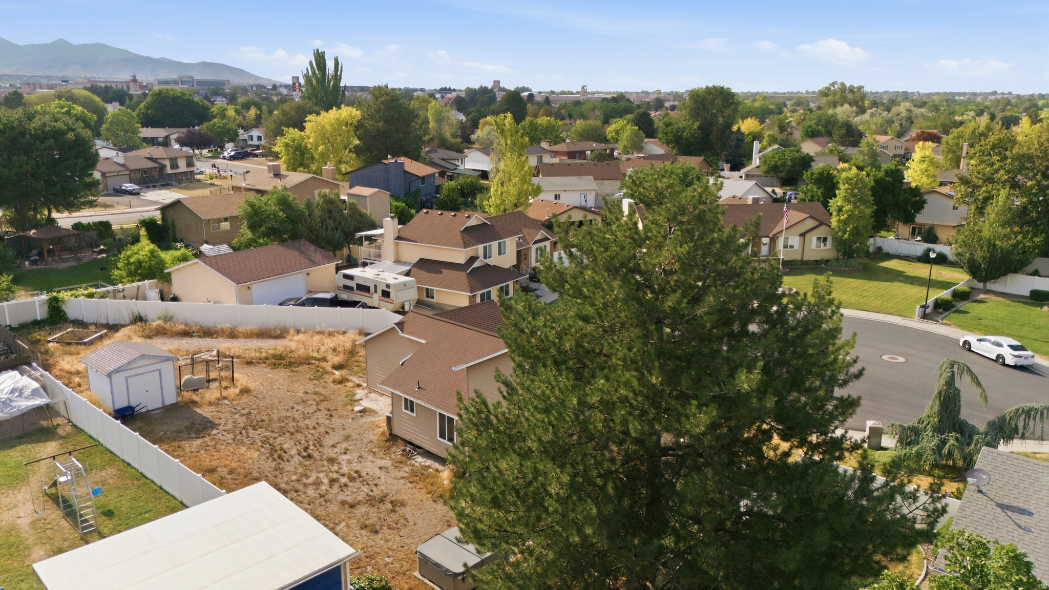 SCHORR ESTATES #3 - Residential