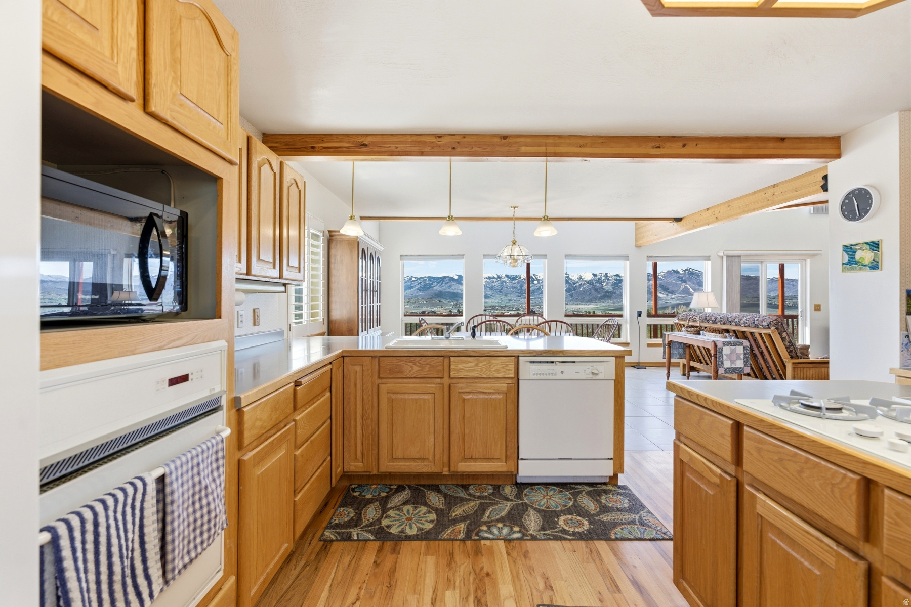 SILVER CREEK ESTATES - Residential