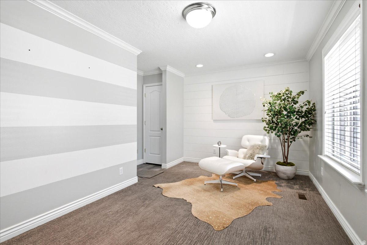 HIGHLAND MEADOWS - Residential