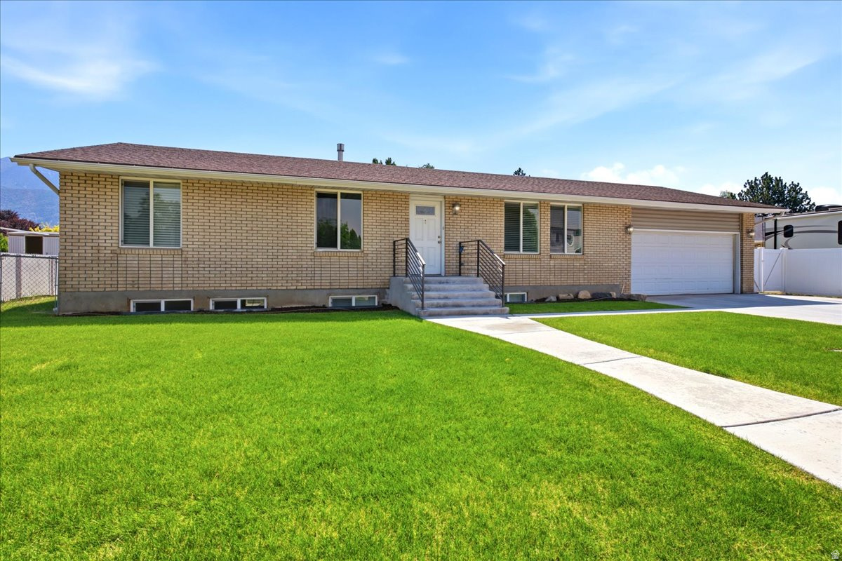 HIGHLAND MEADOWS - Residential