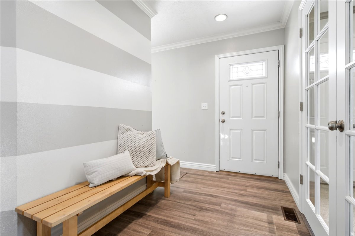 HIGHLAND MEADOWS - Residential