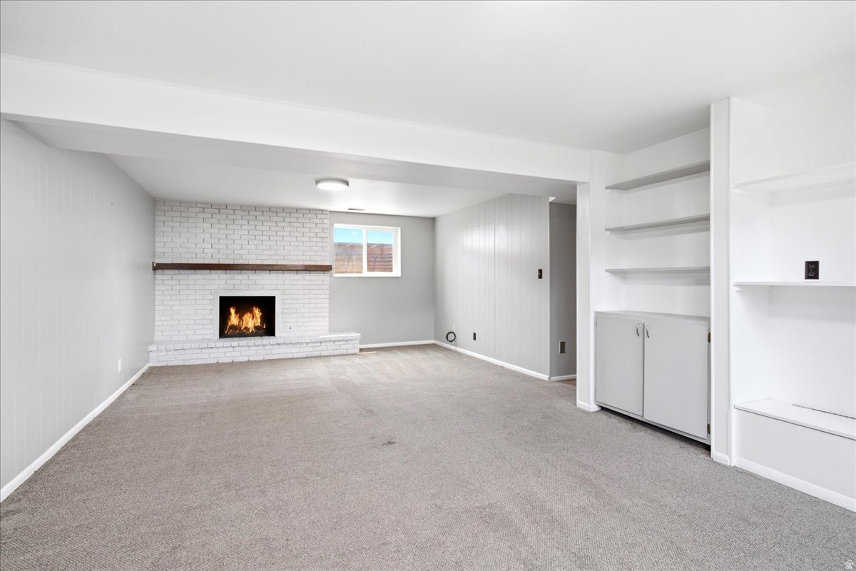 HIGHLAND MEADOWS - Residential