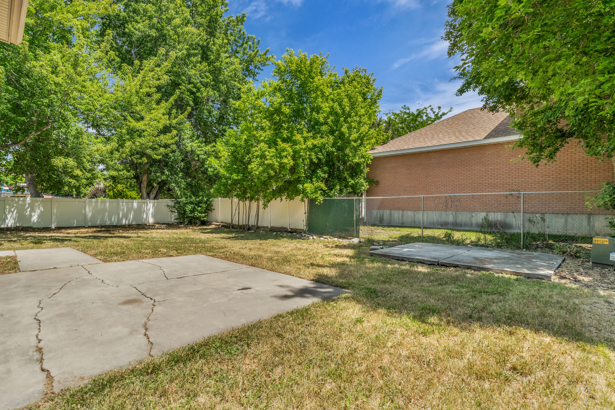 PITFORD ACRES - Residential