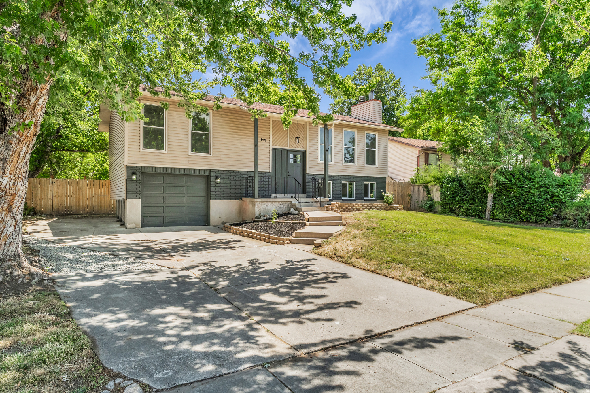 PITFORD ACRES - Residential