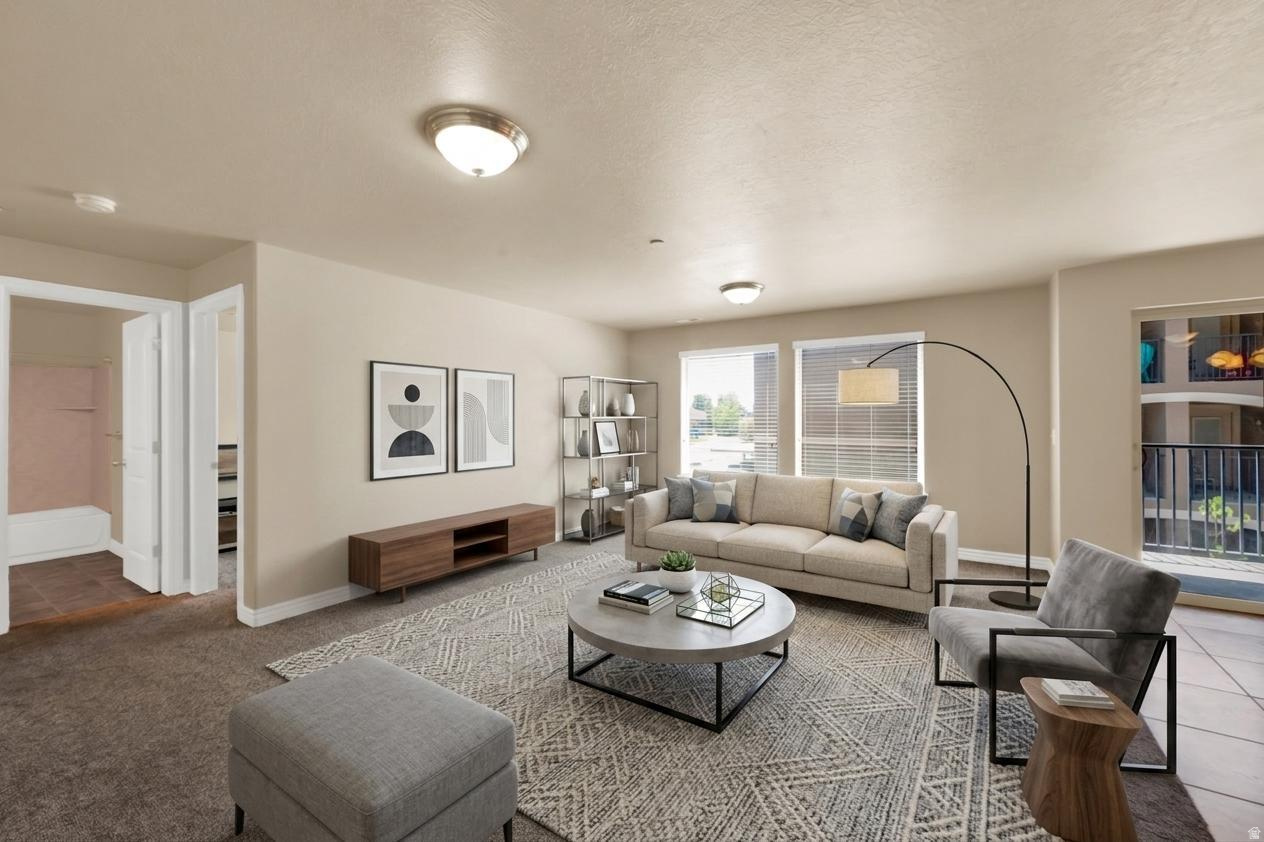 CREEKSIDE VILLAGE - Residential