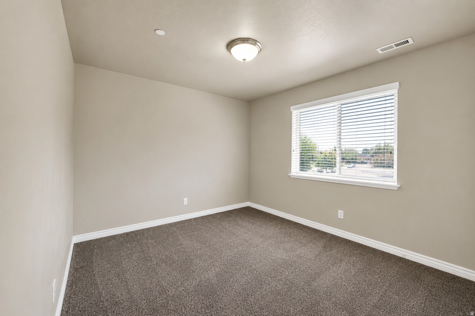 CREEKSIDE VILLAGE - Residential