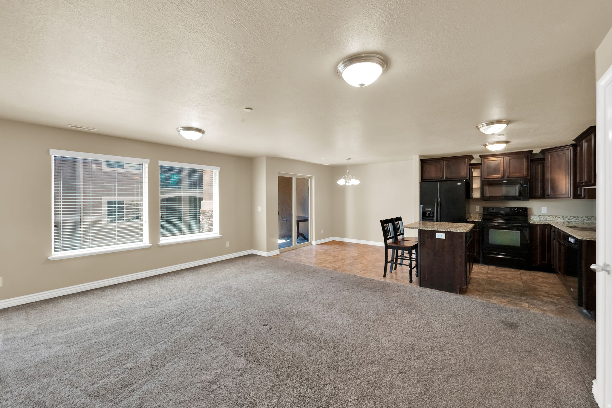 CREEKSIDE VILLAGE - Residential