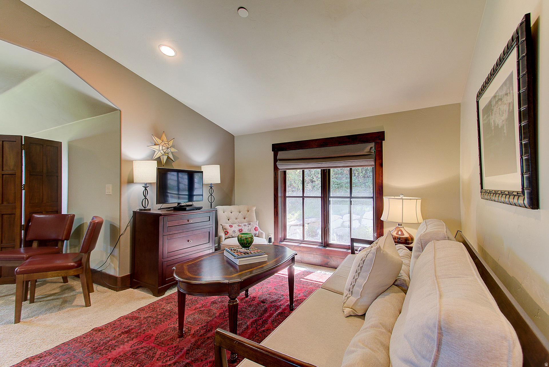 THE COVE - Residential