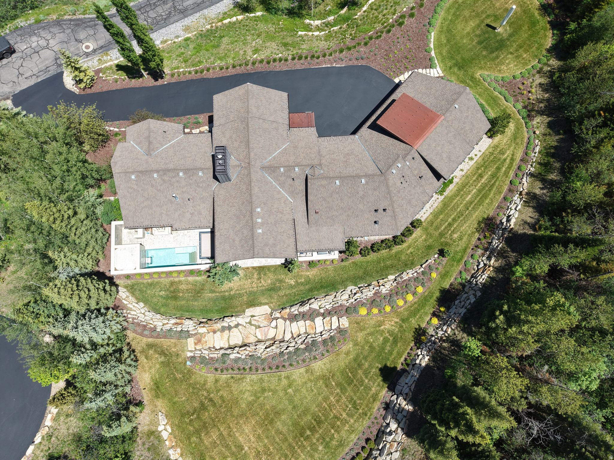 THE COVE - Residential