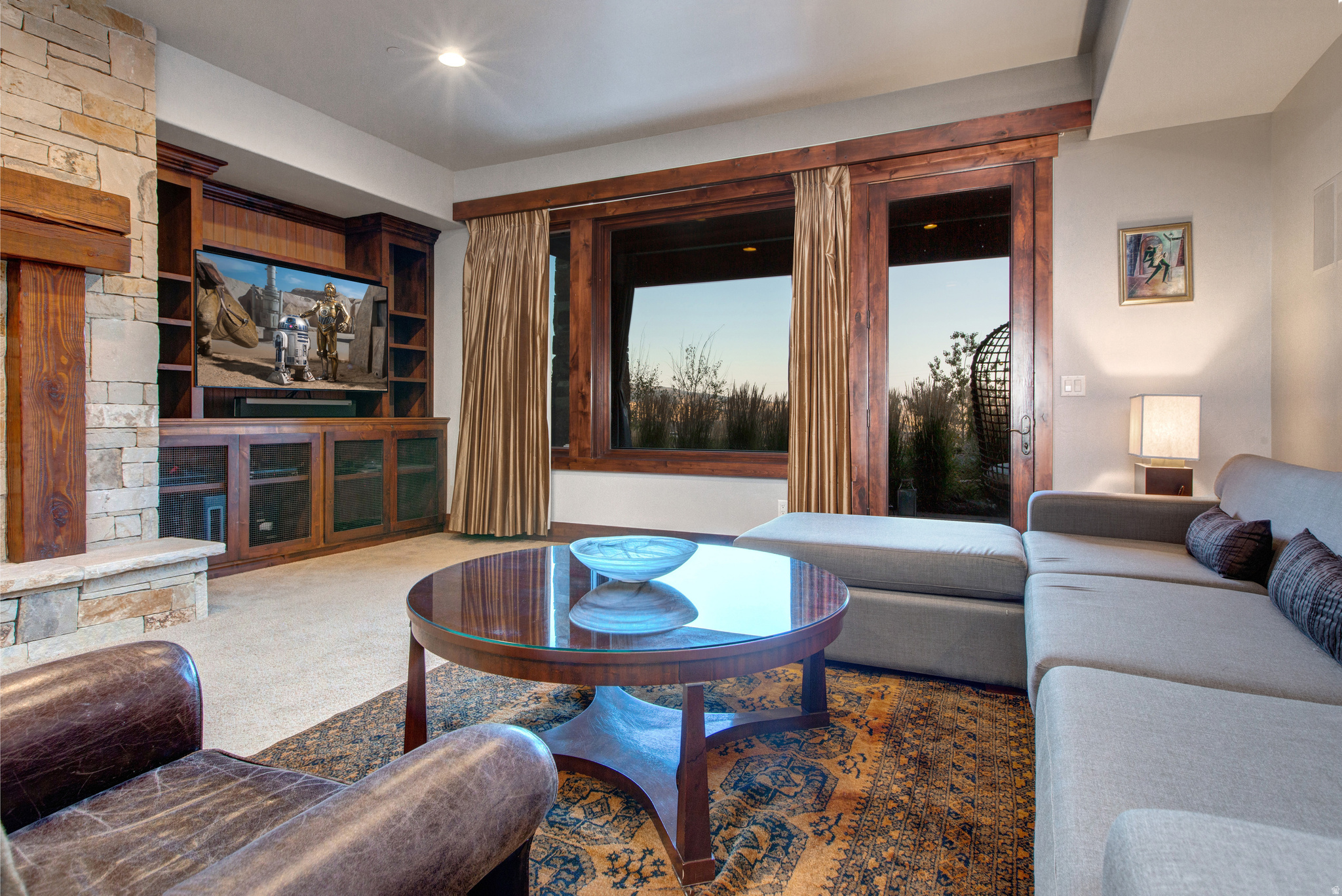THE COVE - Residential