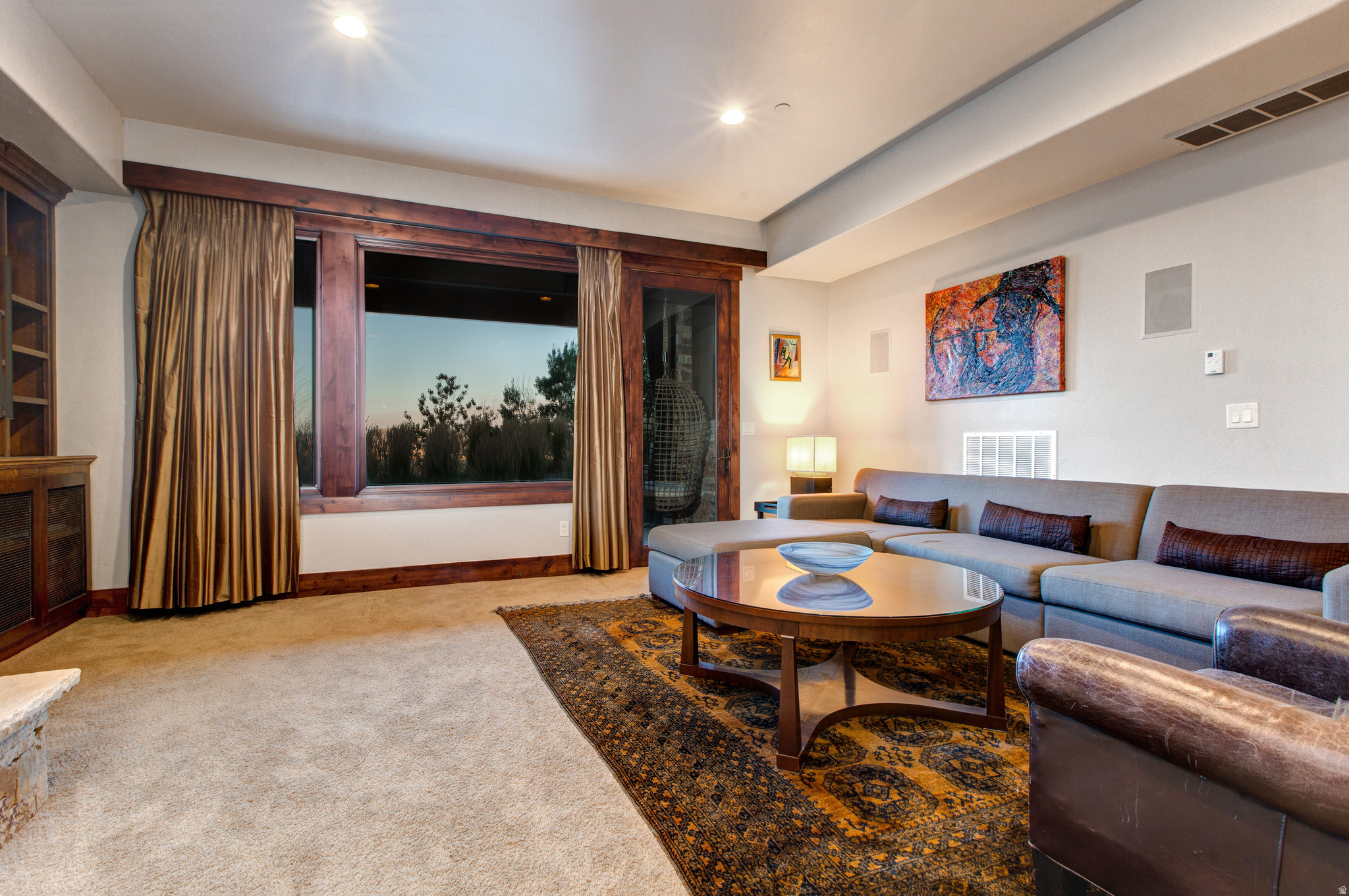 THE COVE - Residential