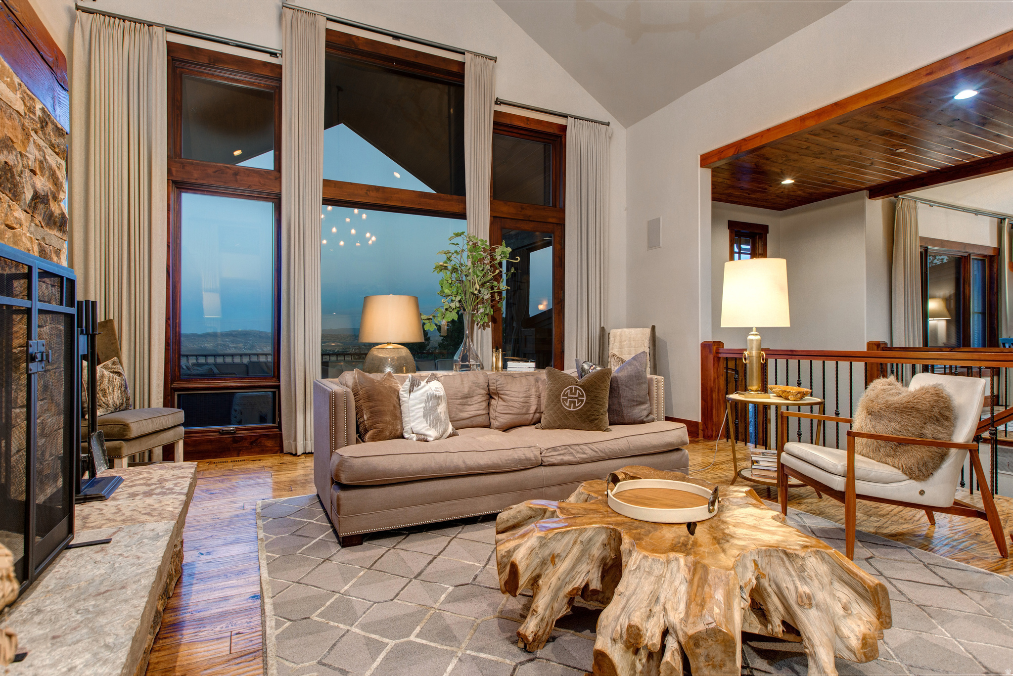 THE COVE - Residential