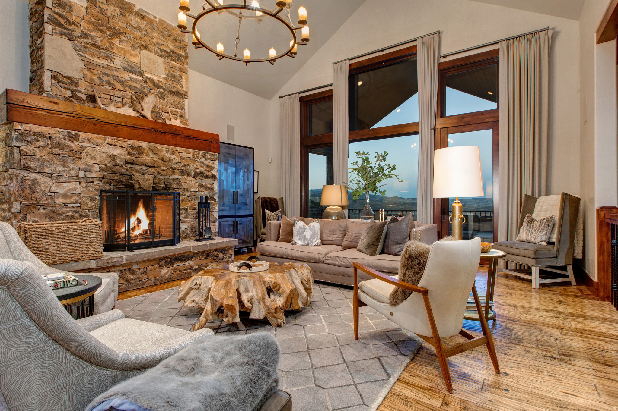 THE COVE - Residential