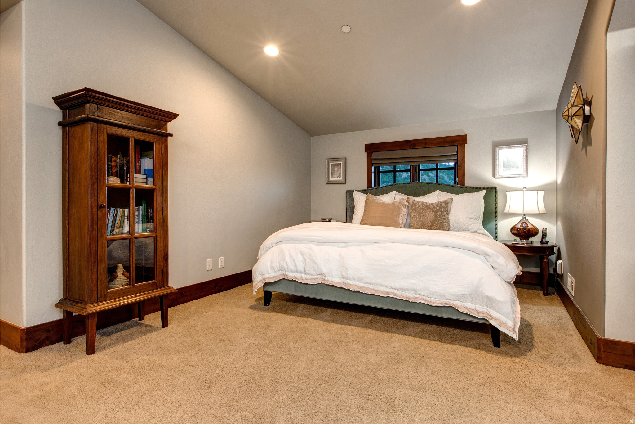 THE COVE - Residential