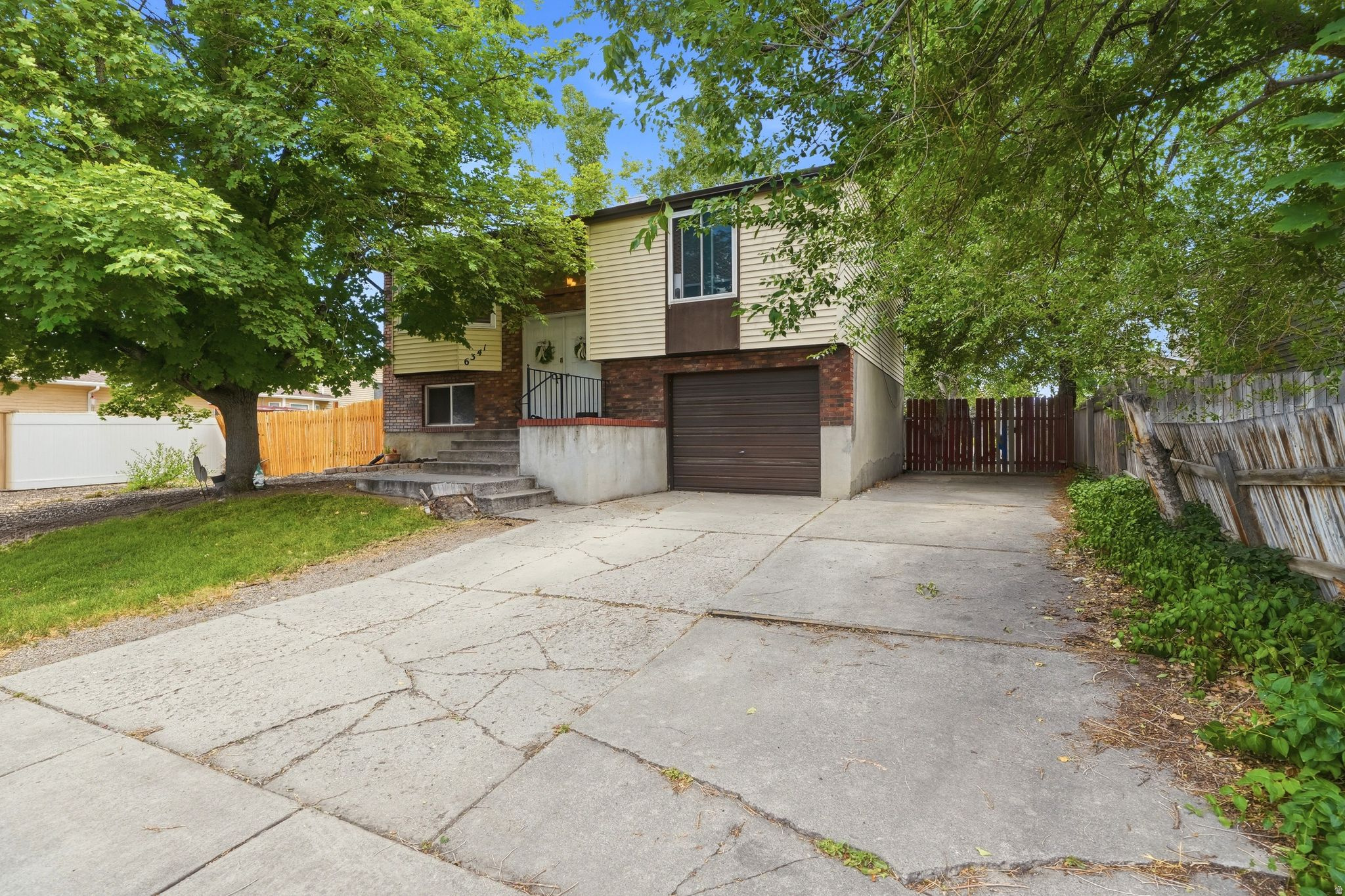 Welcome home to this beautifully updated 3 bedroom split-level home in West Valley City! Featuring vaulted ceilings that create an open, airy feel, this home offers a functional layout with plenty of character and charm. The kitchen boast stylish quartz countertops, making it the perfect space for cooking and entertaining. Step outside to enjoy the spacious deck, ideal for relaxing, barbecuing, or hosting family and friends. Conveniently located just minutes from shopping, dining, parks and with easy freeway access, this home combines comfort, convenience, and value. Don't miss you opportunity to own this move-in ready home in a great West Valley City location!
