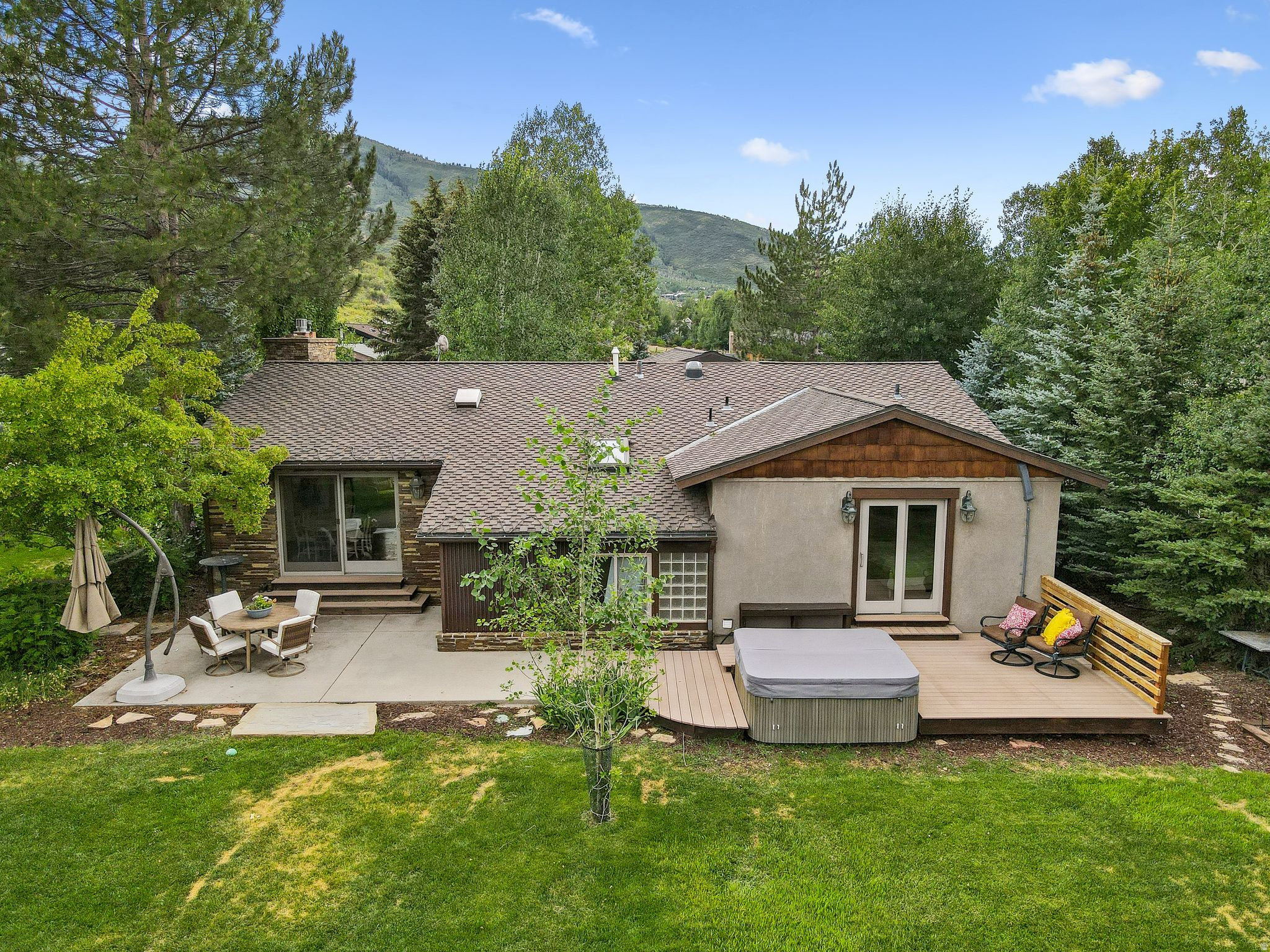 HOLIDAY RANCHETTES SUBDIVISION - Residential