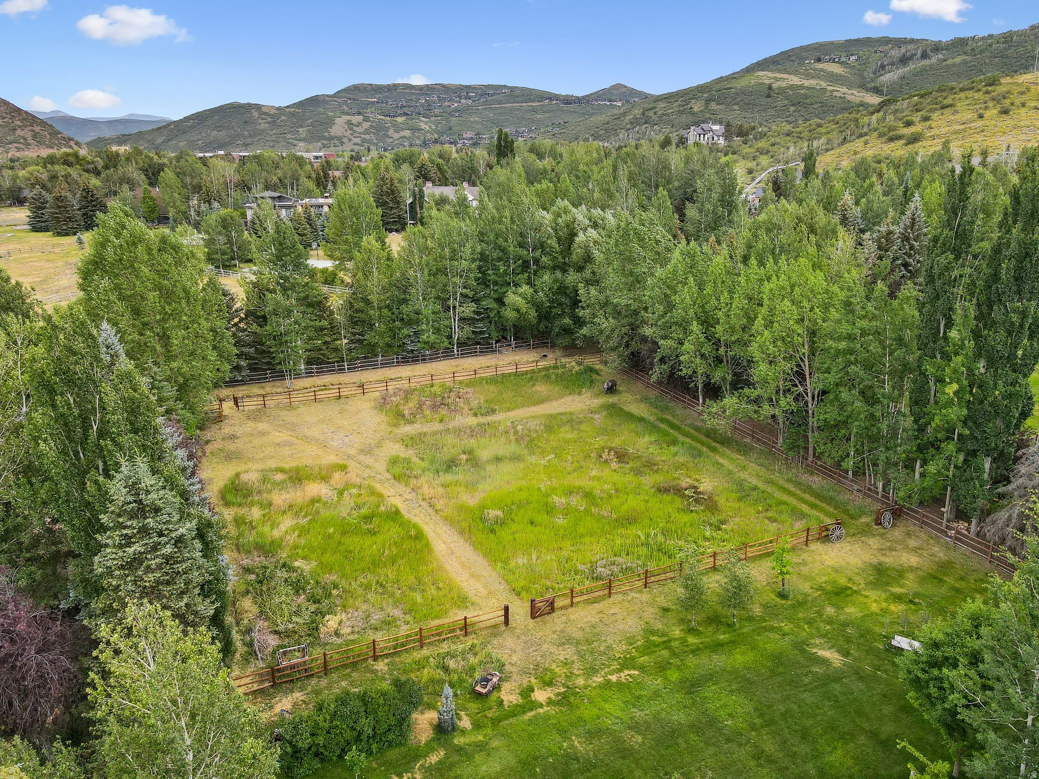 HOLIDAY RANCHETTES SUBDIVISION - Residential