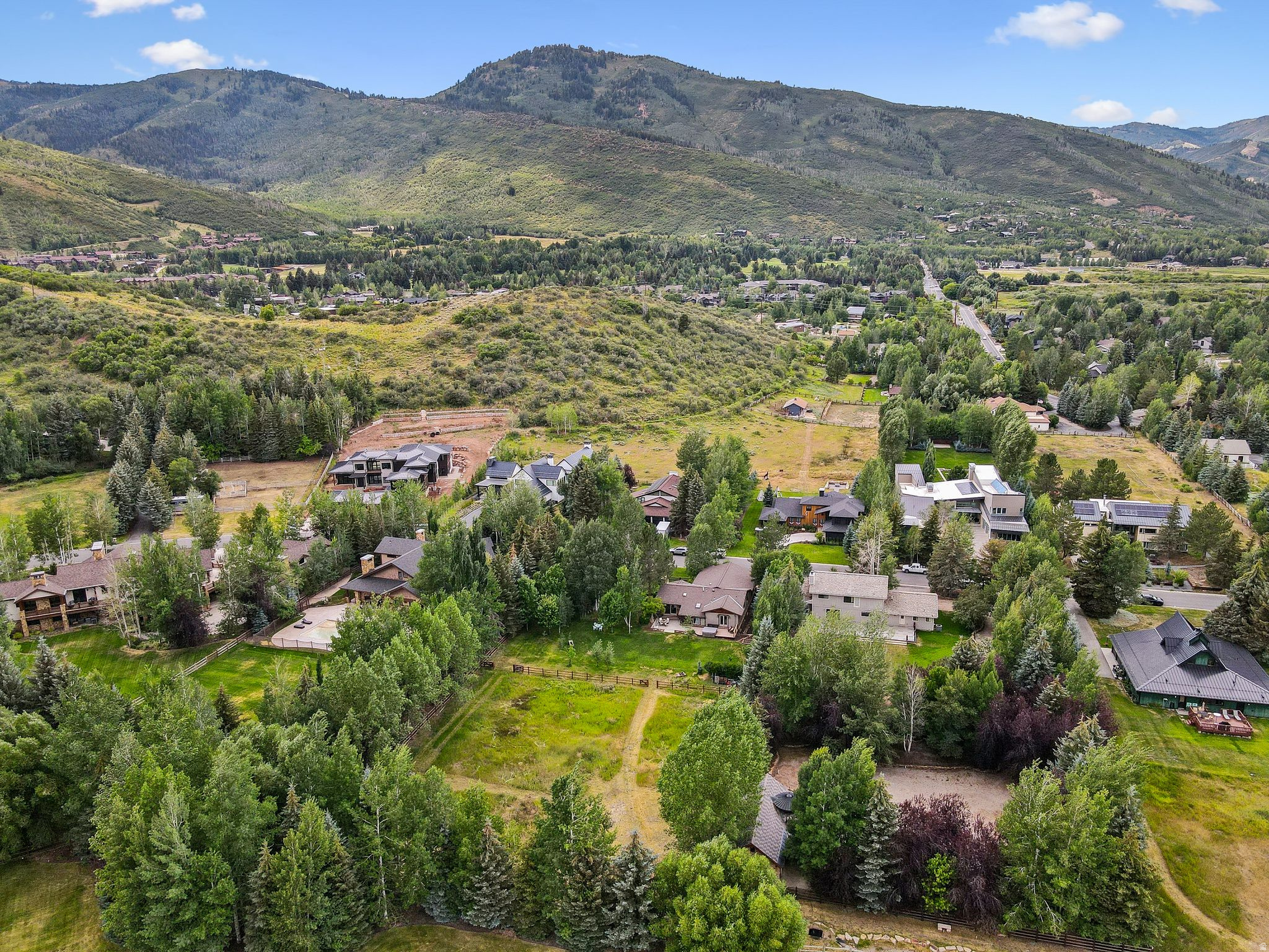 HOLIDAY RANCHETTES SUBDIVISION - Residential