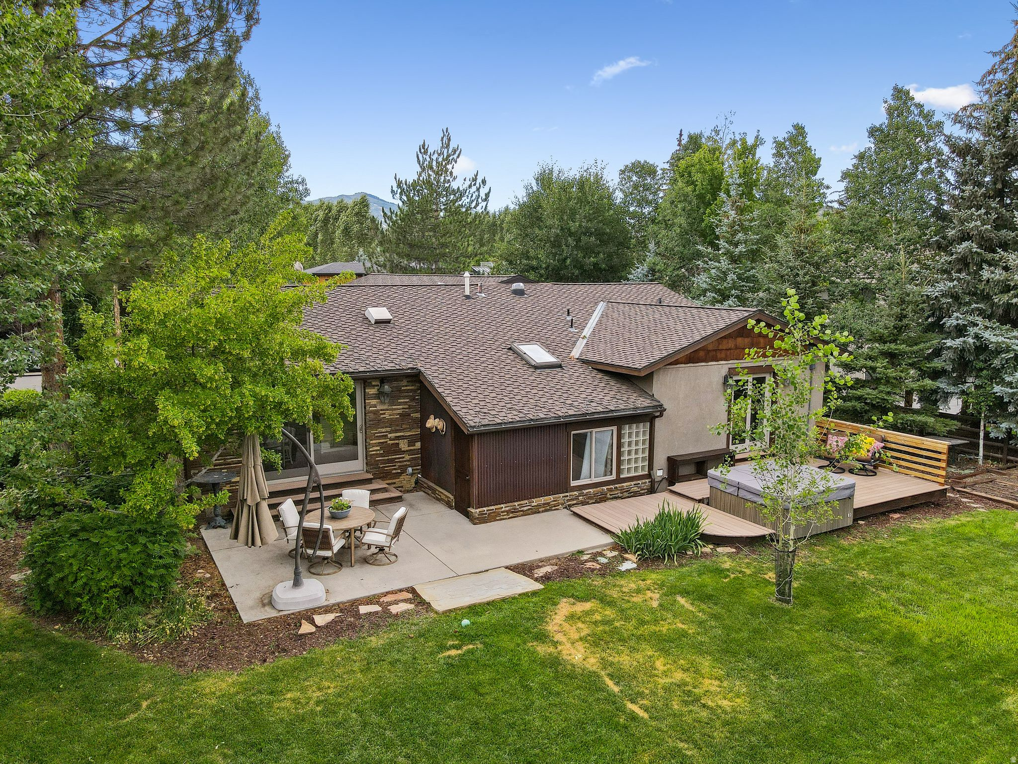 HOLIDAY RANCHETTES SUBDIVISION - Residential