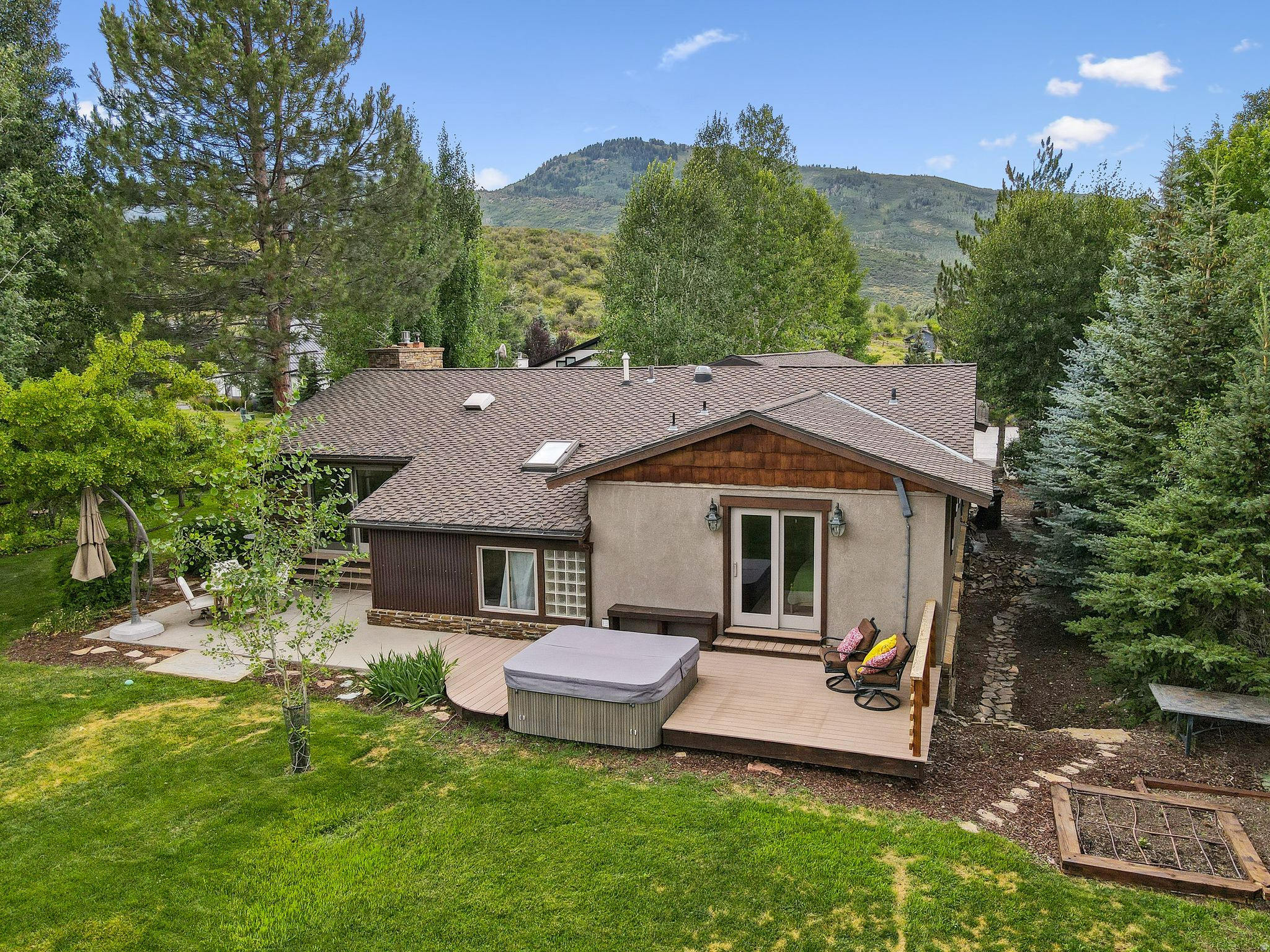 HOLIDAY RANCHETTES SUBDIVISION - Residential
