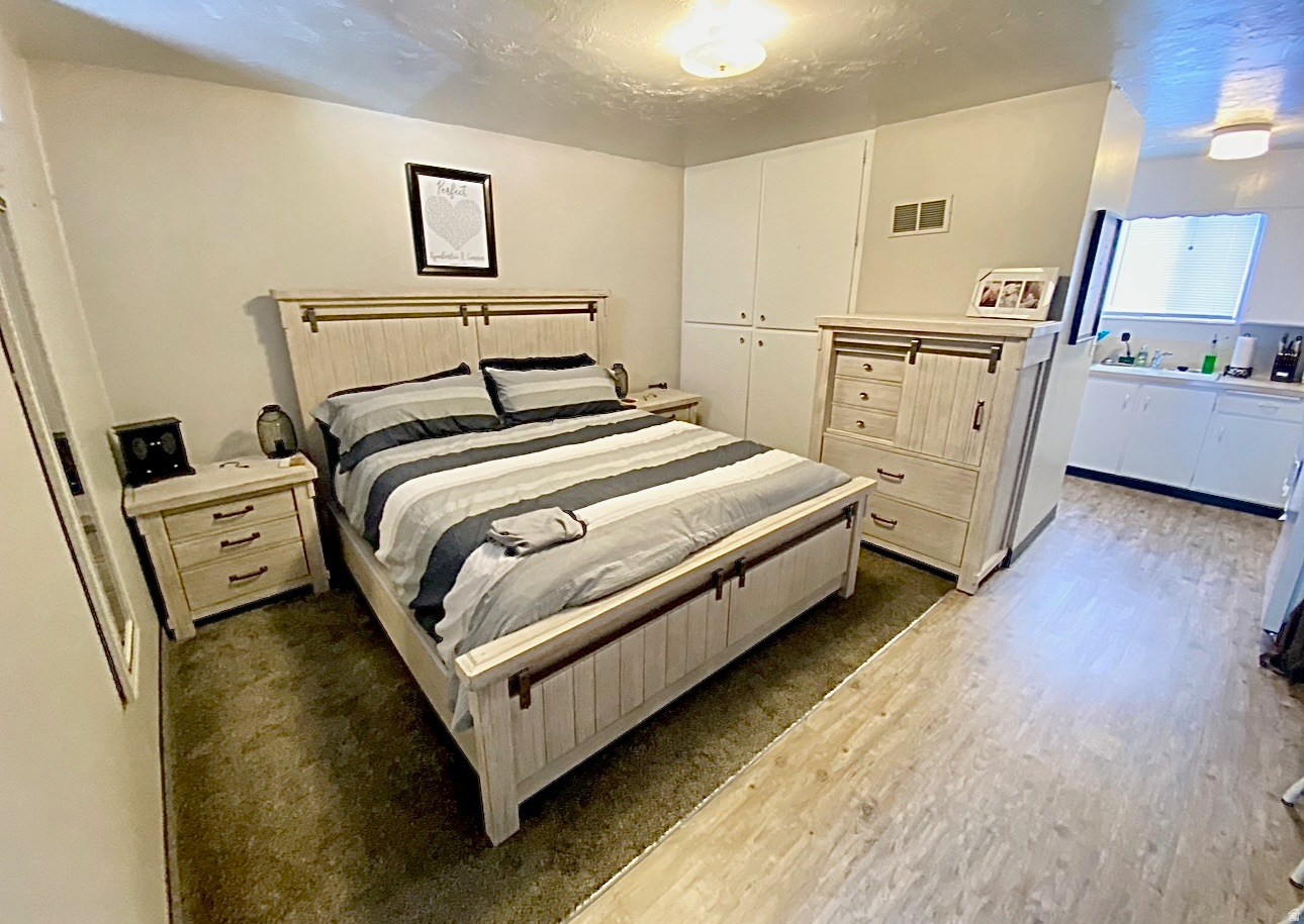 TWIN TERRACE VILLAGE - Residential
