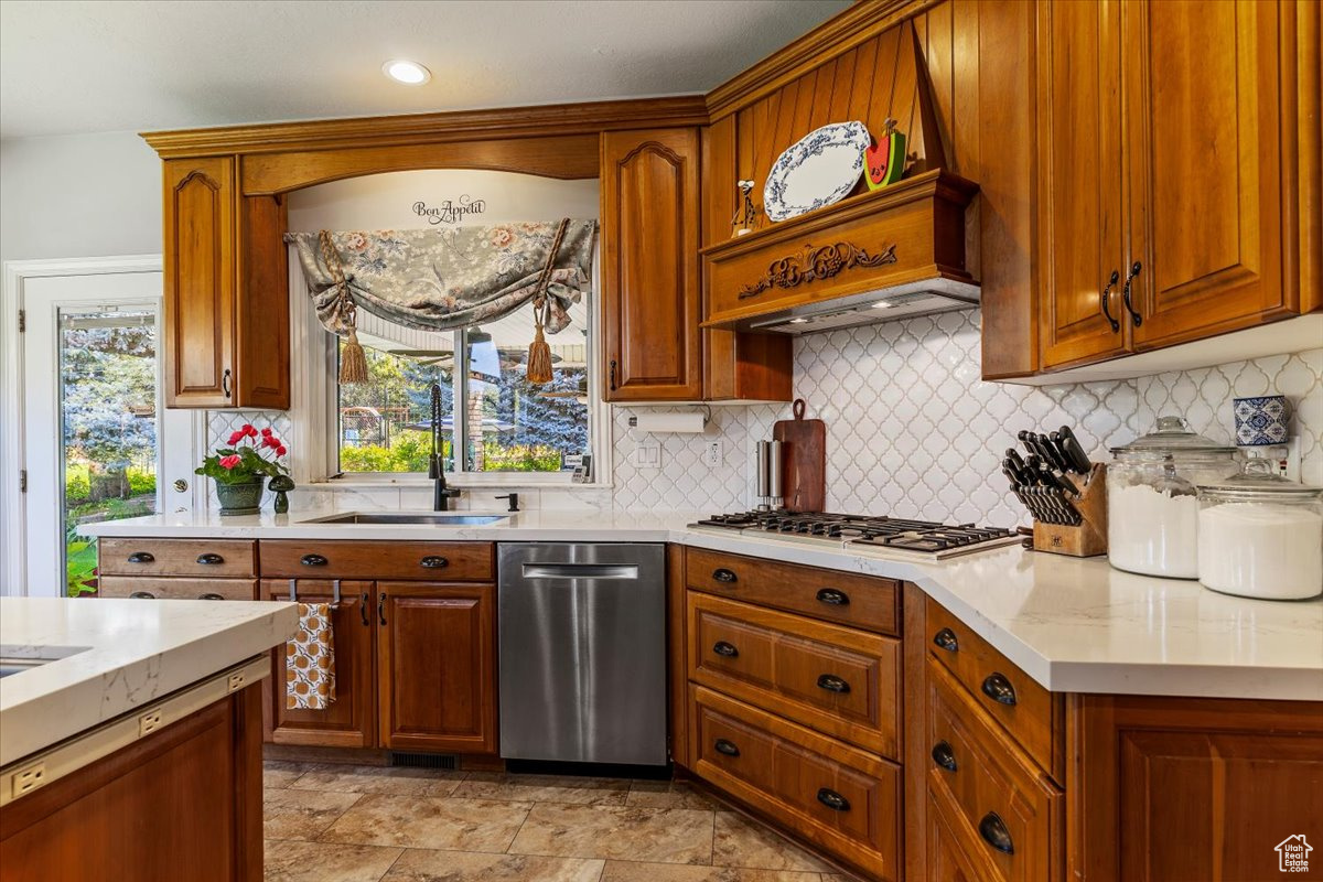 DREAMS END - Residential