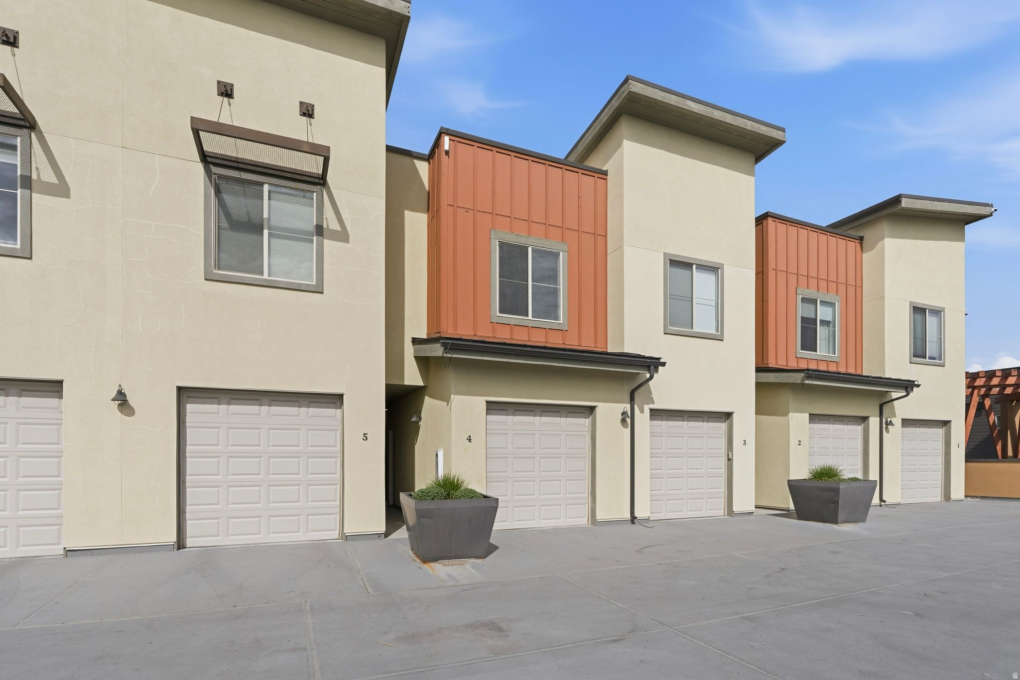 NEWPARK TERRACE - Residential
