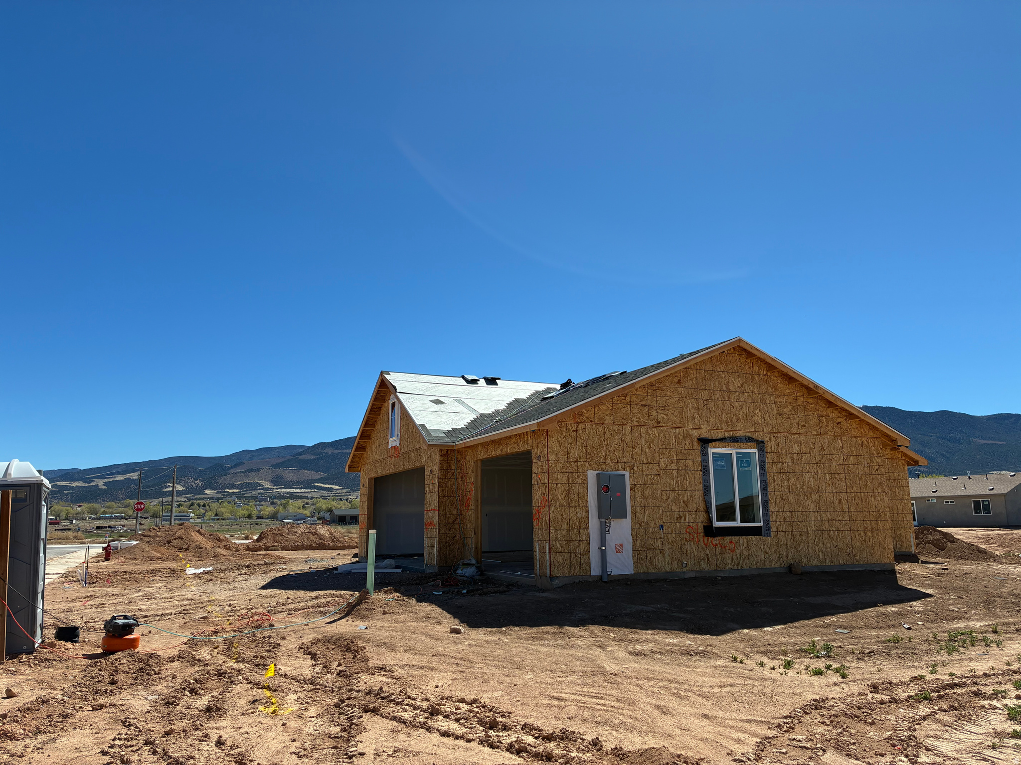 VALLEY GATE ESTATES - Residential