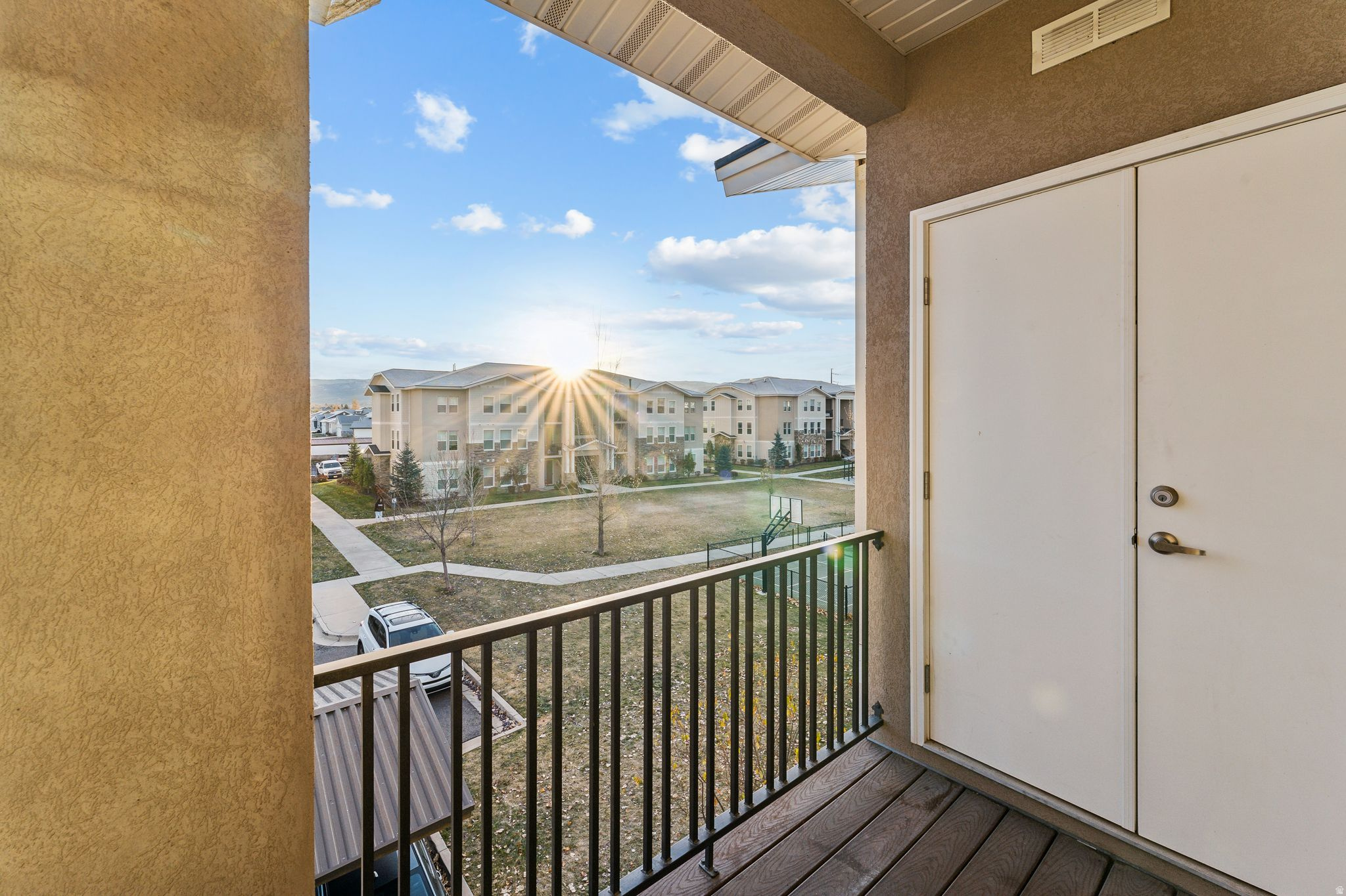 RANCH LANDING - Residential