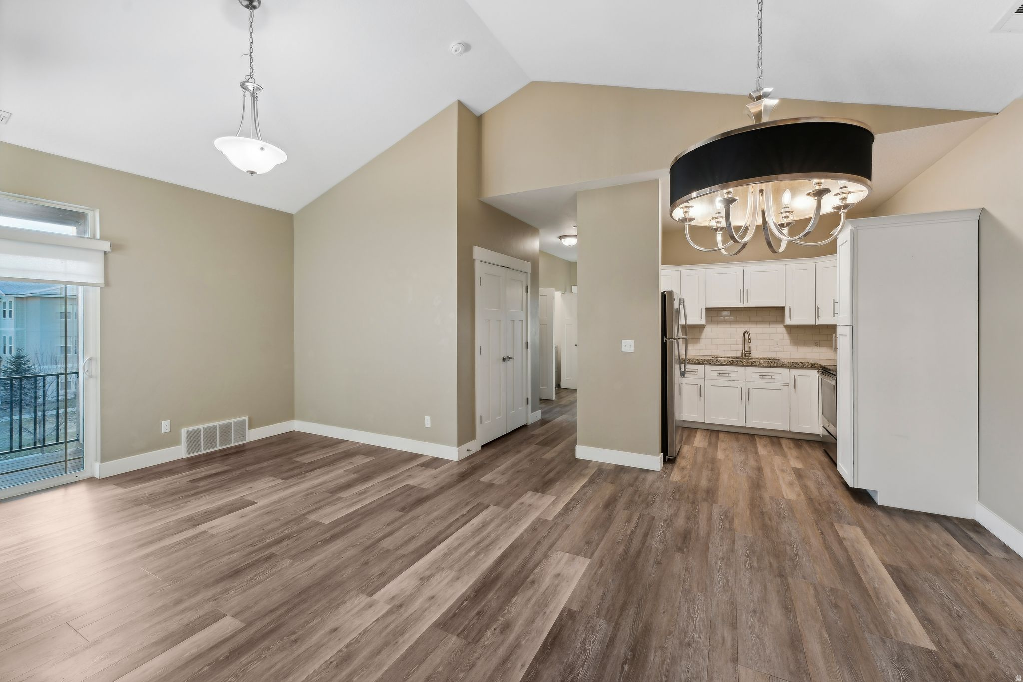 RANCH LANDING - Residential