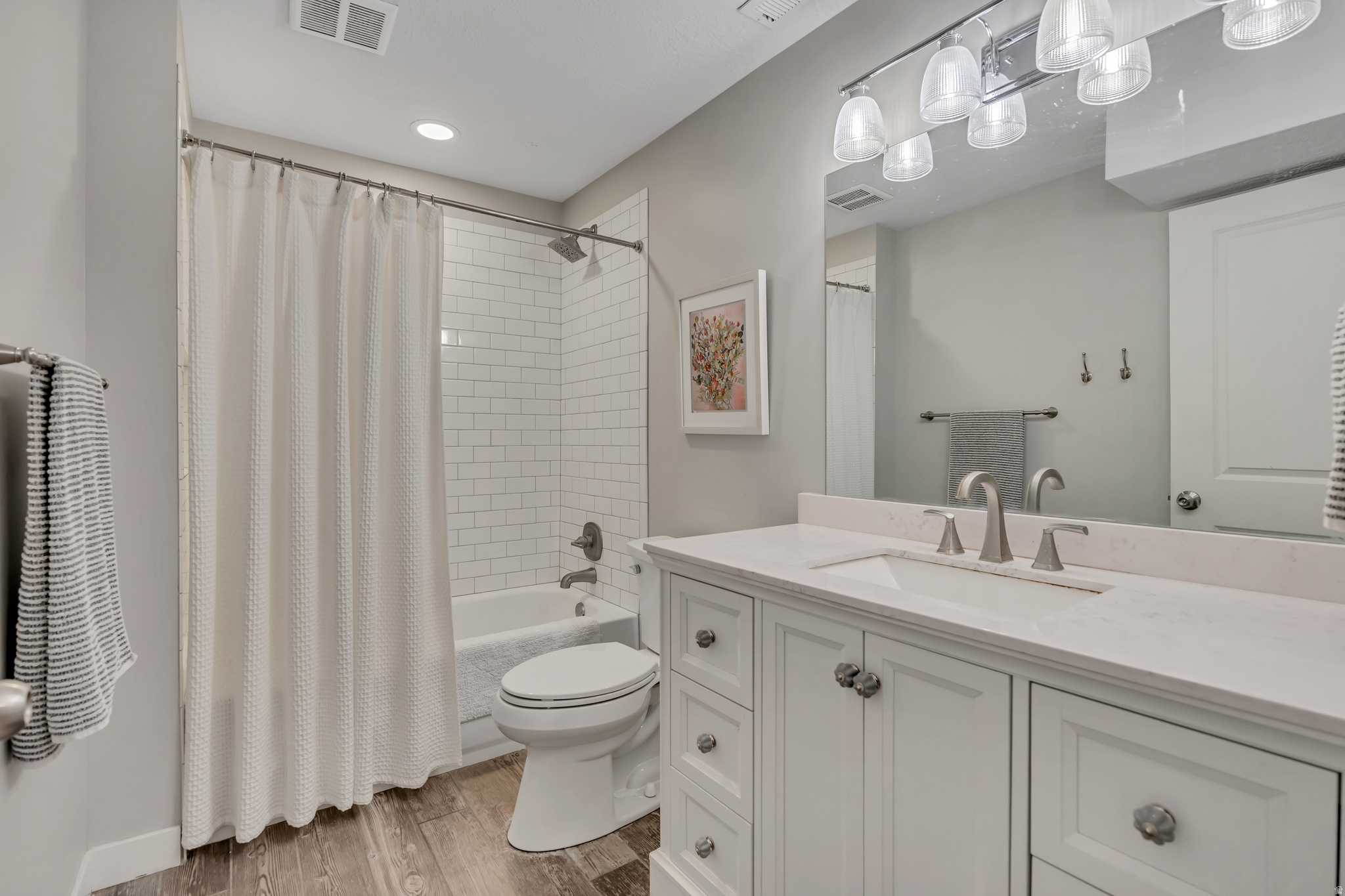 BRENTWOOD ESTATES - Residential