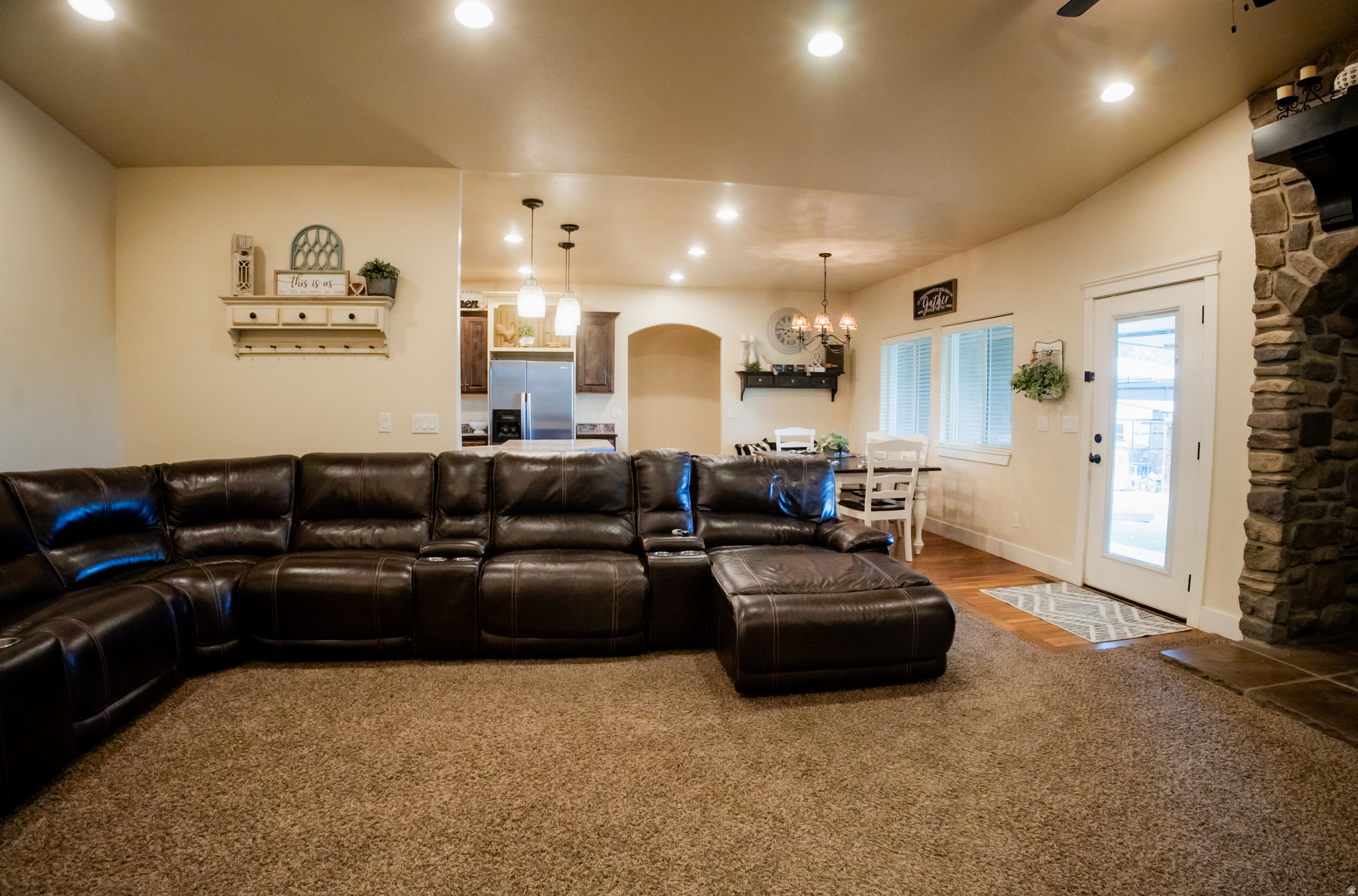 COVENTRY COVE - Residential