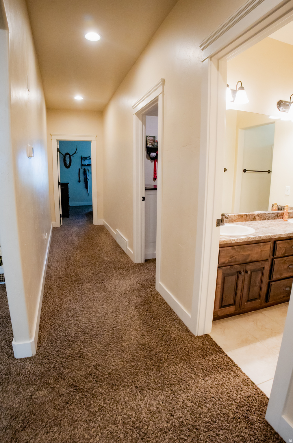 COVENTRY COVE - Residential