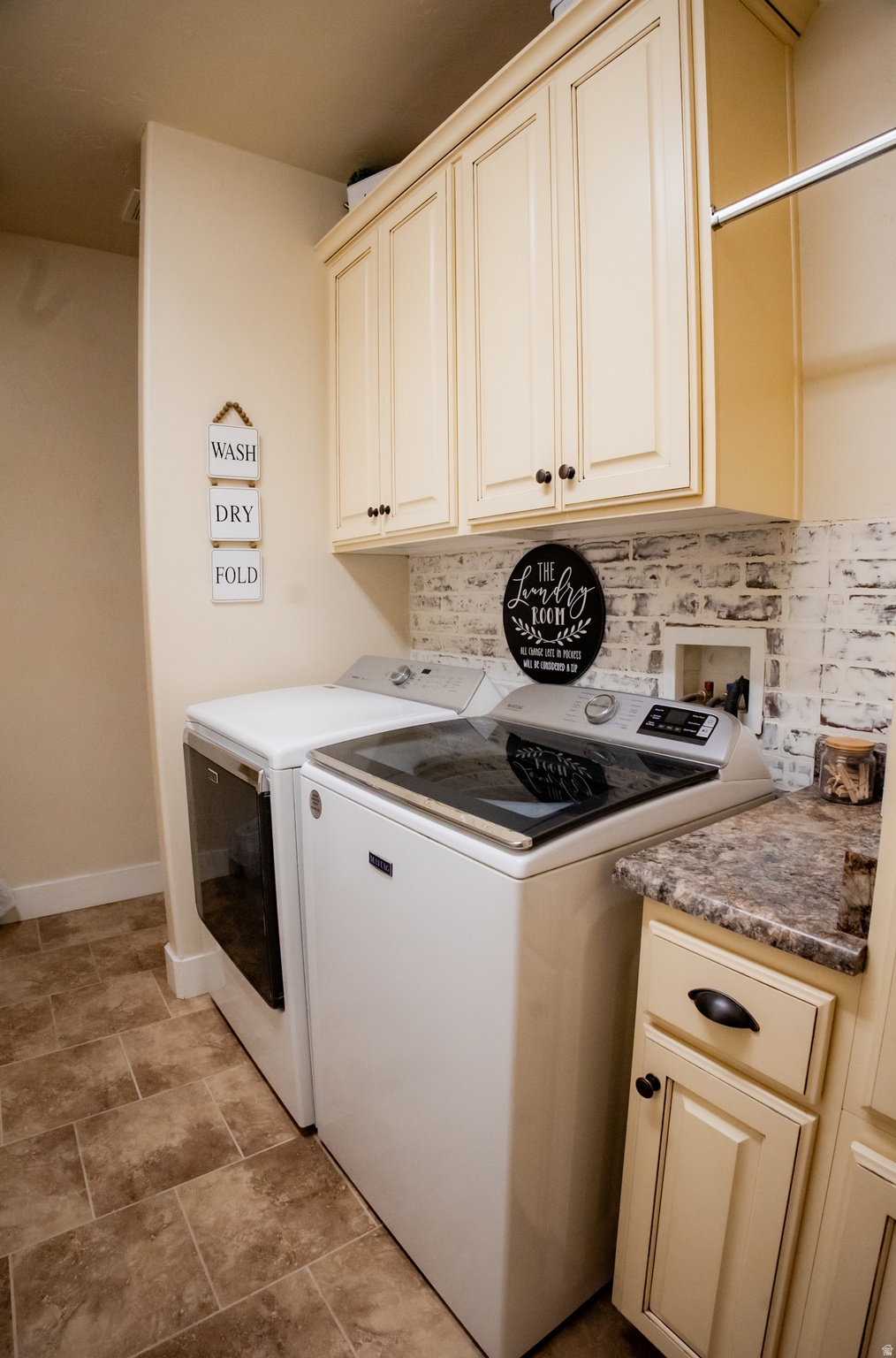 COVENTRY COVE - Residential