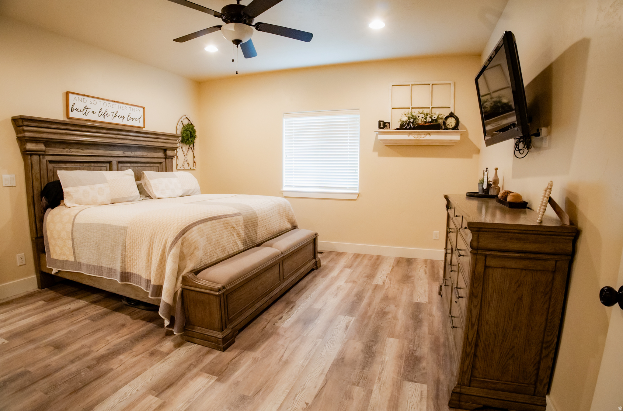COVENTRY COVE - Residential