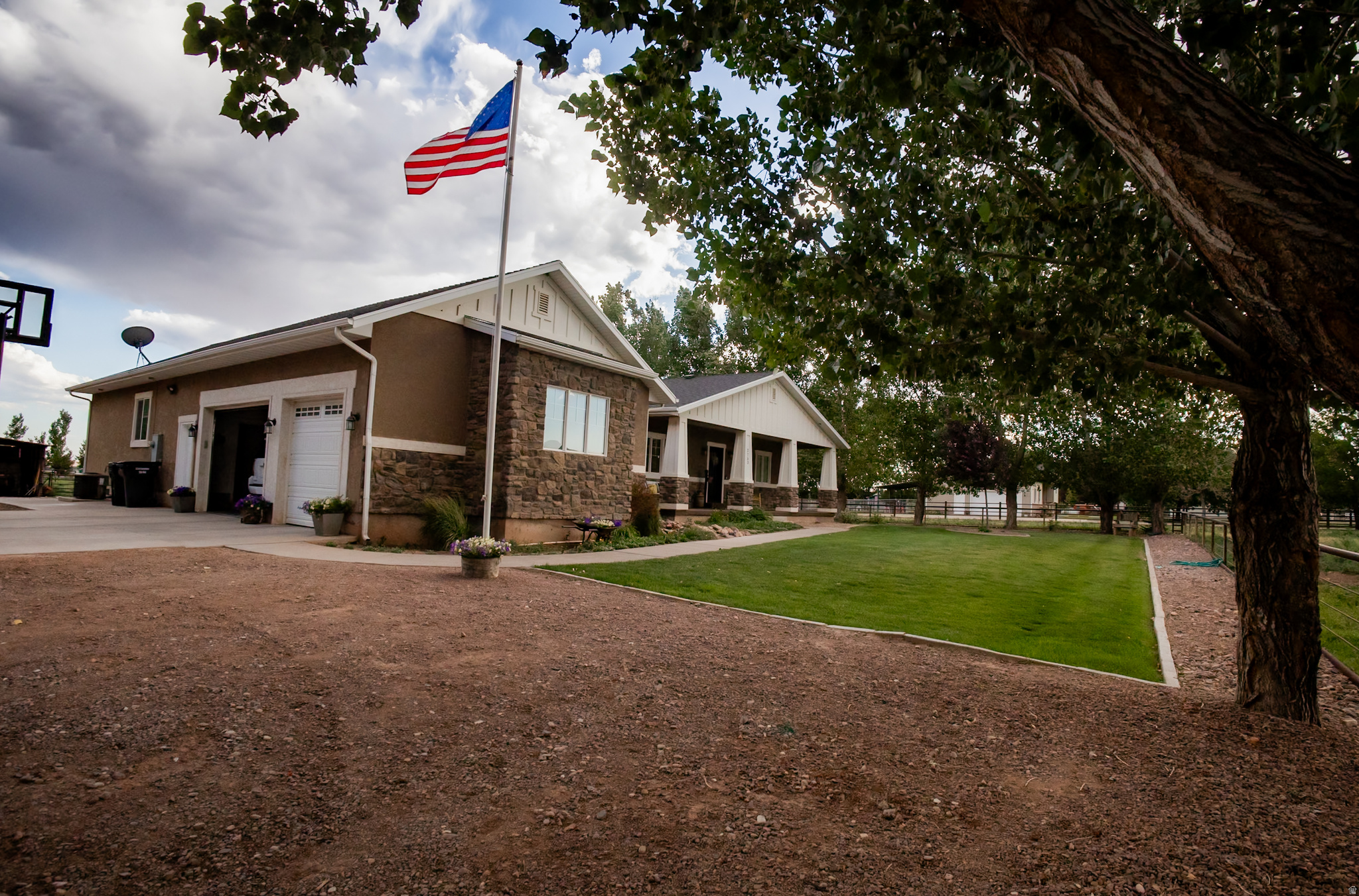 COVENTRY COVE - Residential