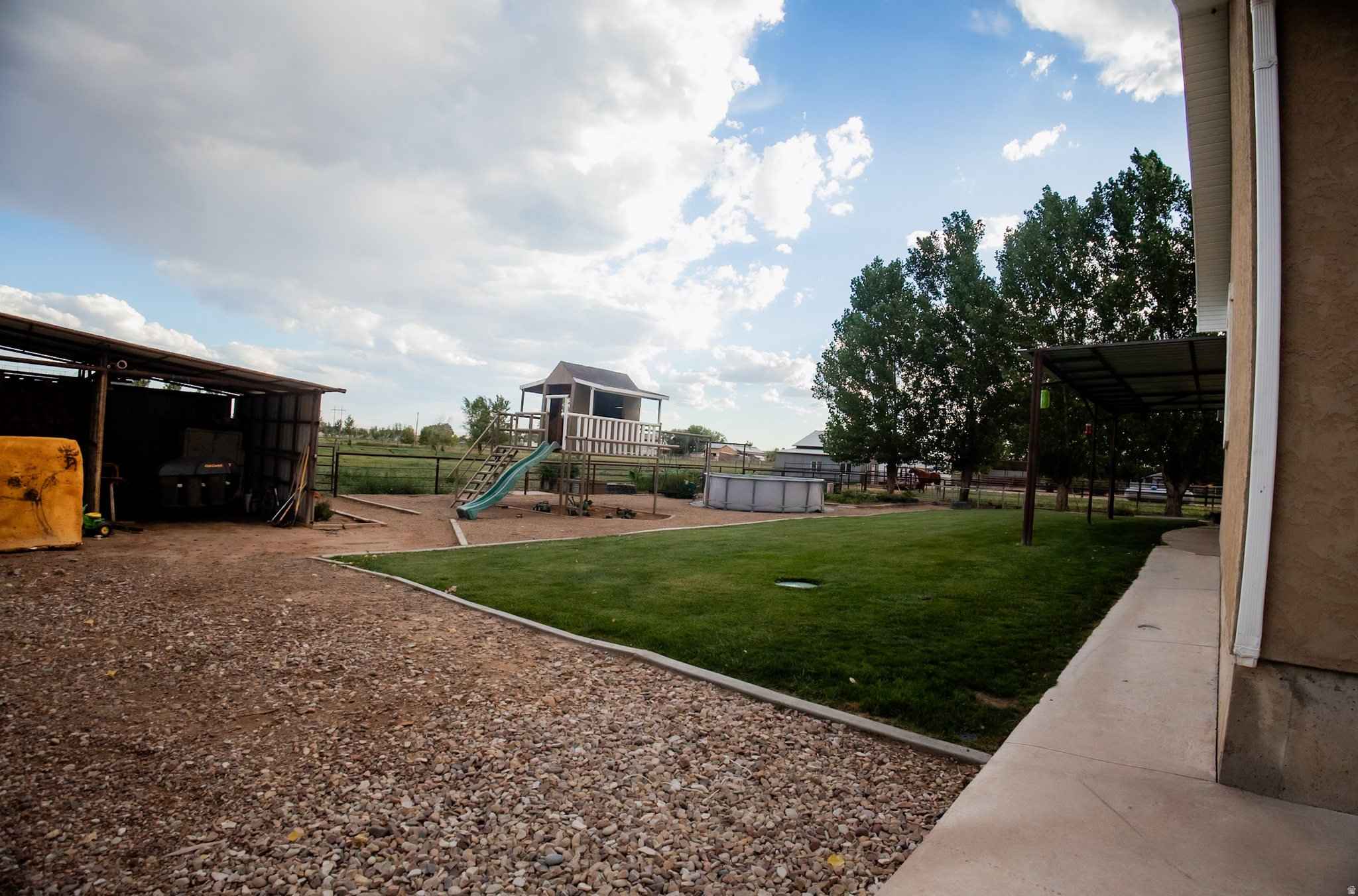 COVENTRY COVE - Residential