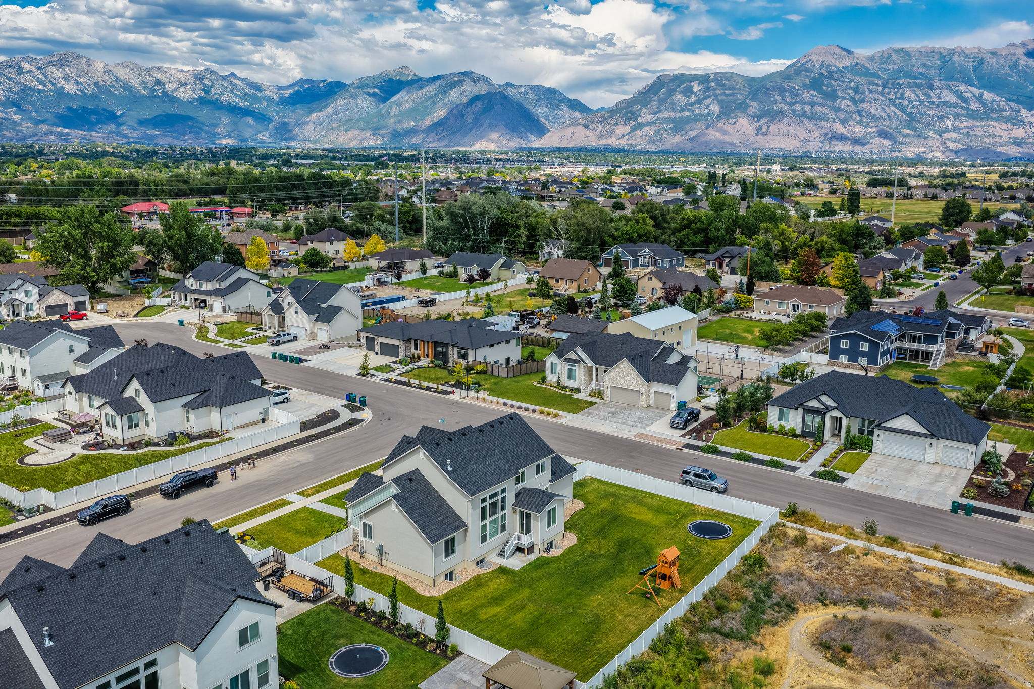 TAYLOR MEADOWS - Residential