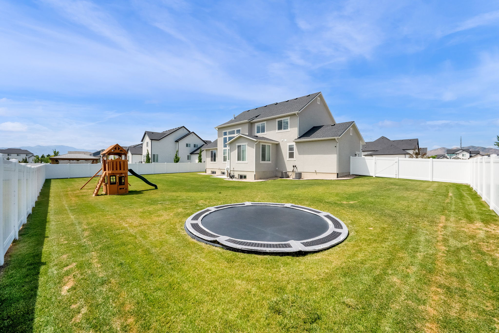 TAYLOR MEADOWS - Residential
