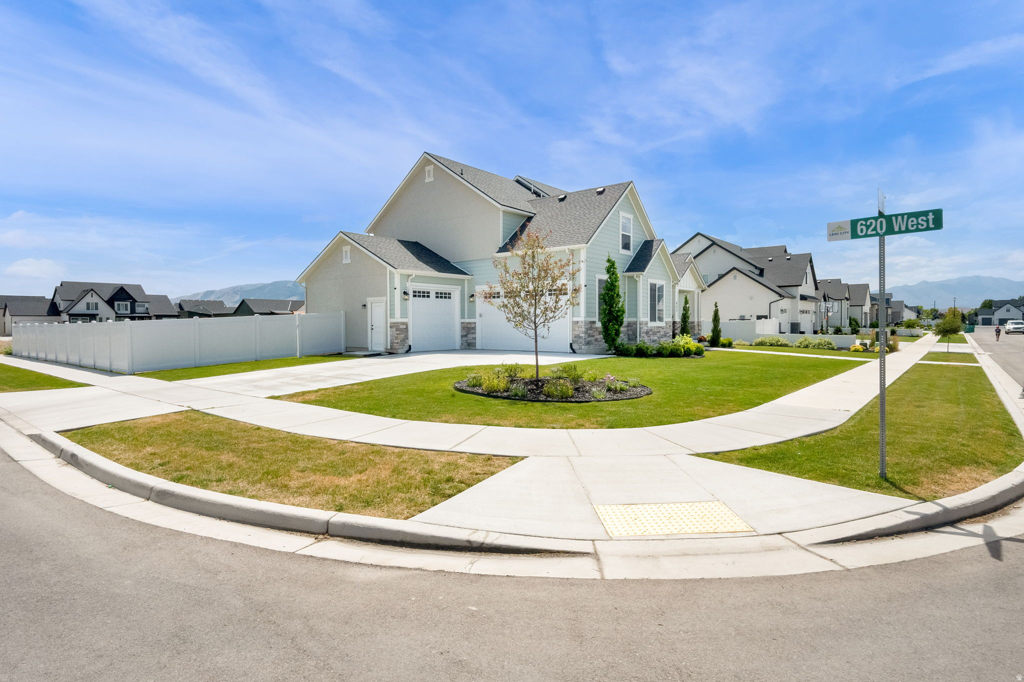TAYLOR MEADOWS - Residential